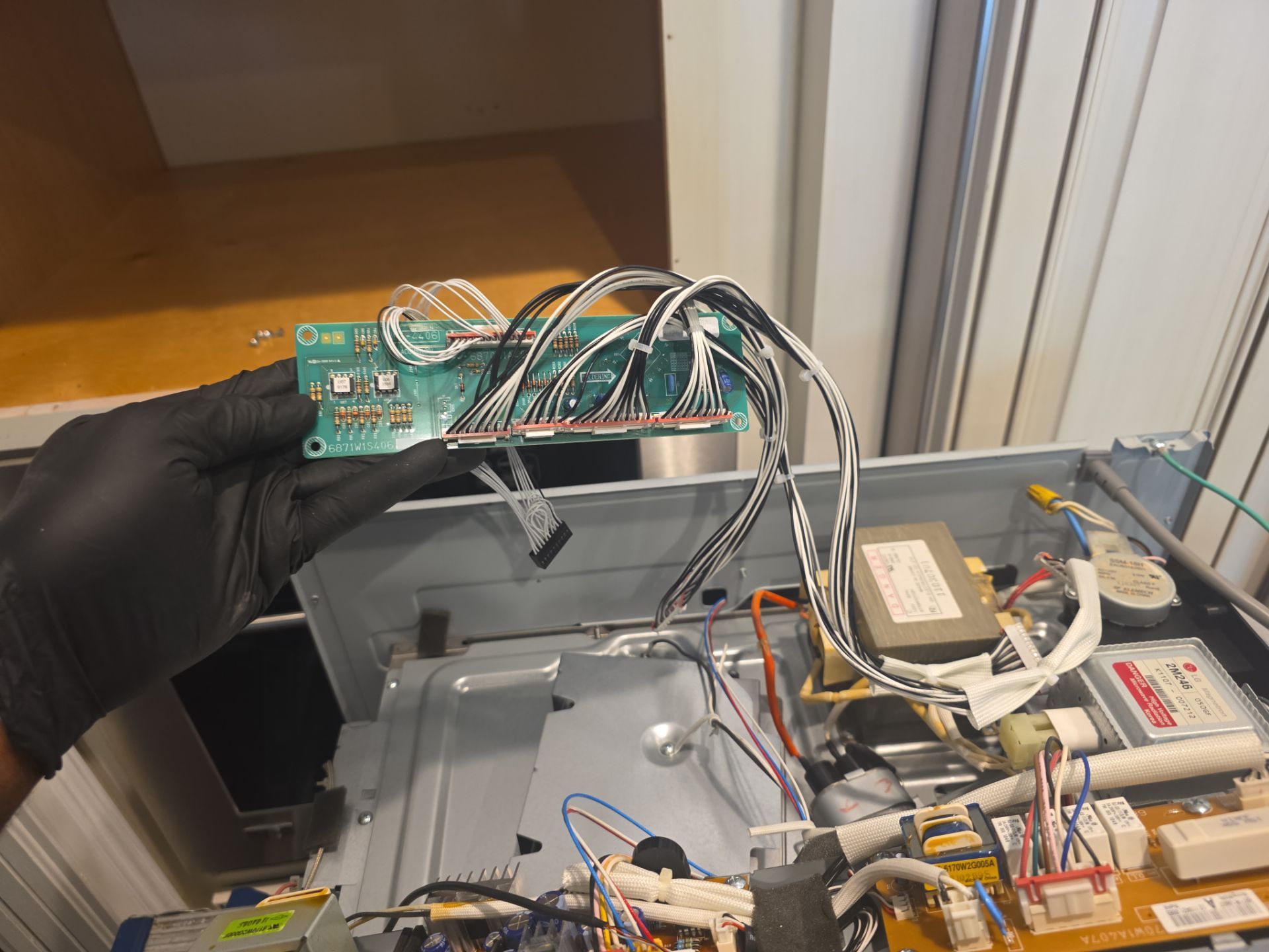 Built-In GE Speedcook Wall Oven Electrical Repair in Orlando by AMB-WORKS APPLIANCE REPAIR