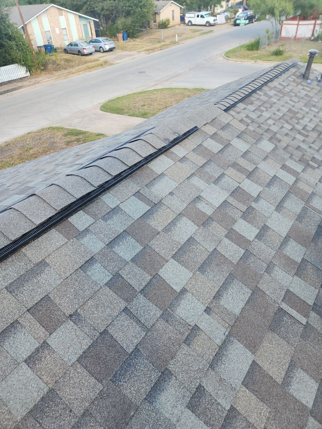 Driftwood - Owens Corning TruDefinition Duration by RoofsOnly.com