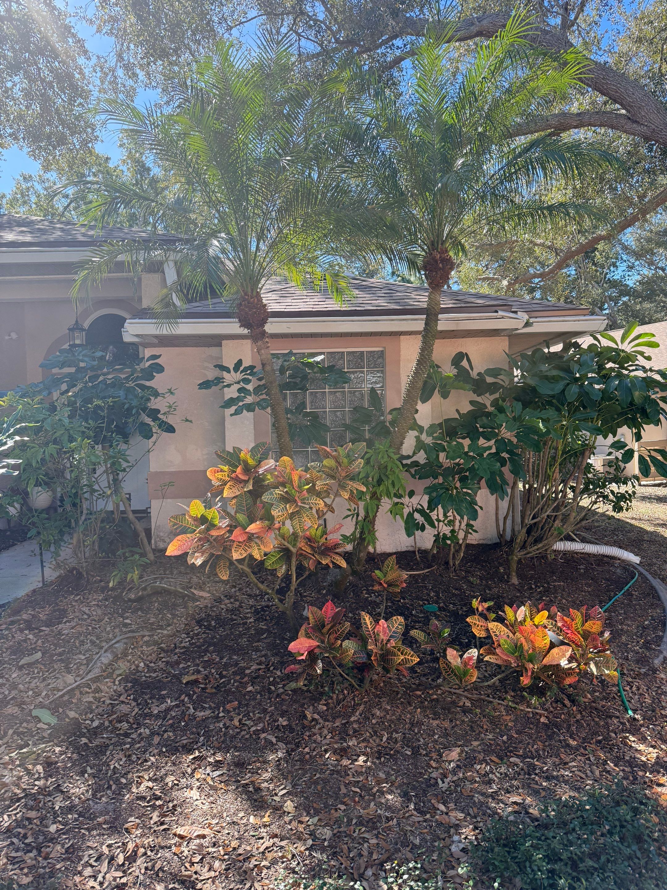Seamless Aluminum Gutter Installation using 6 Inch Seamless Gutters in Sarasota FL by Gutter Professors