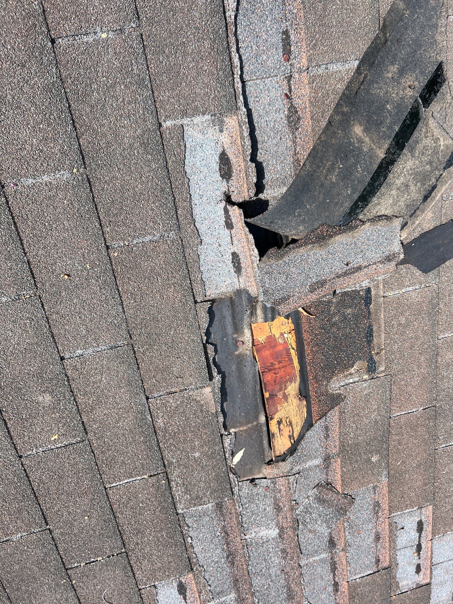 Residential Roofing Repair using Owen's Corning Duration (Lifetime) Shingles by Roof Repair Company
