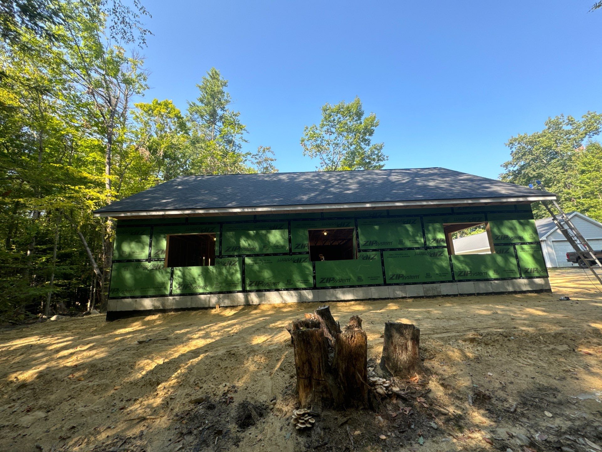 Nottingham, NH – New Construction Framing & Owens Corning Roof Installation by Tall pine roofing
