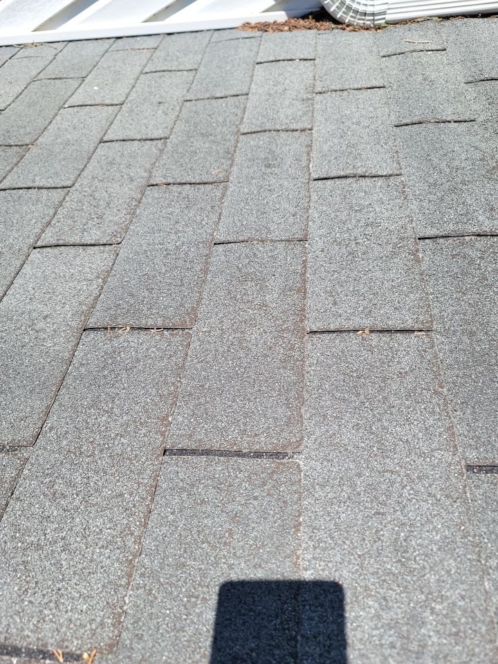 ATLAS PINNACLE COLOR: SUMMER STORM DRIP EDGE: WHITE by Eagle Eye Roofing