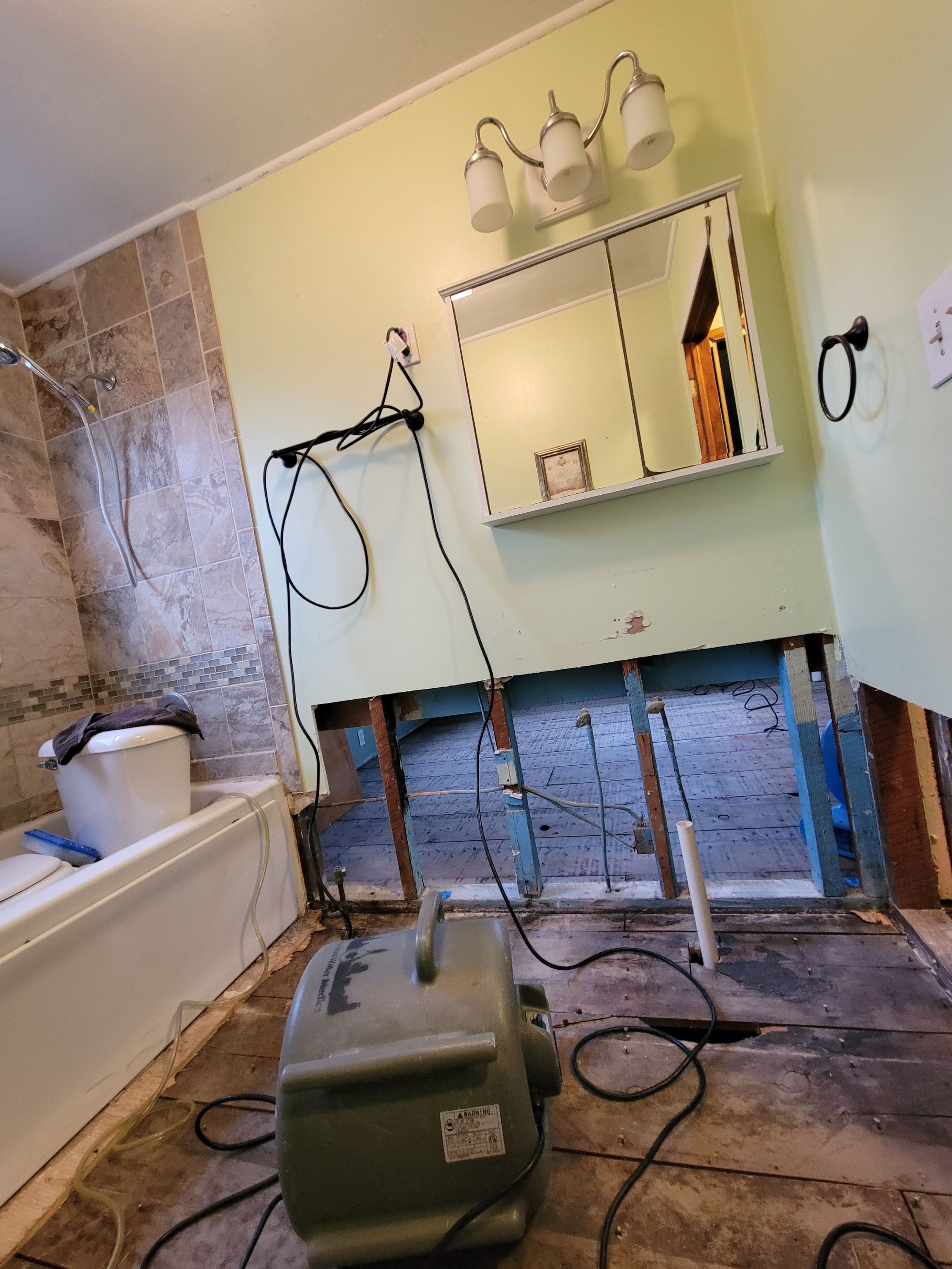 Toilet Overflow by Chicagoland Water Medics