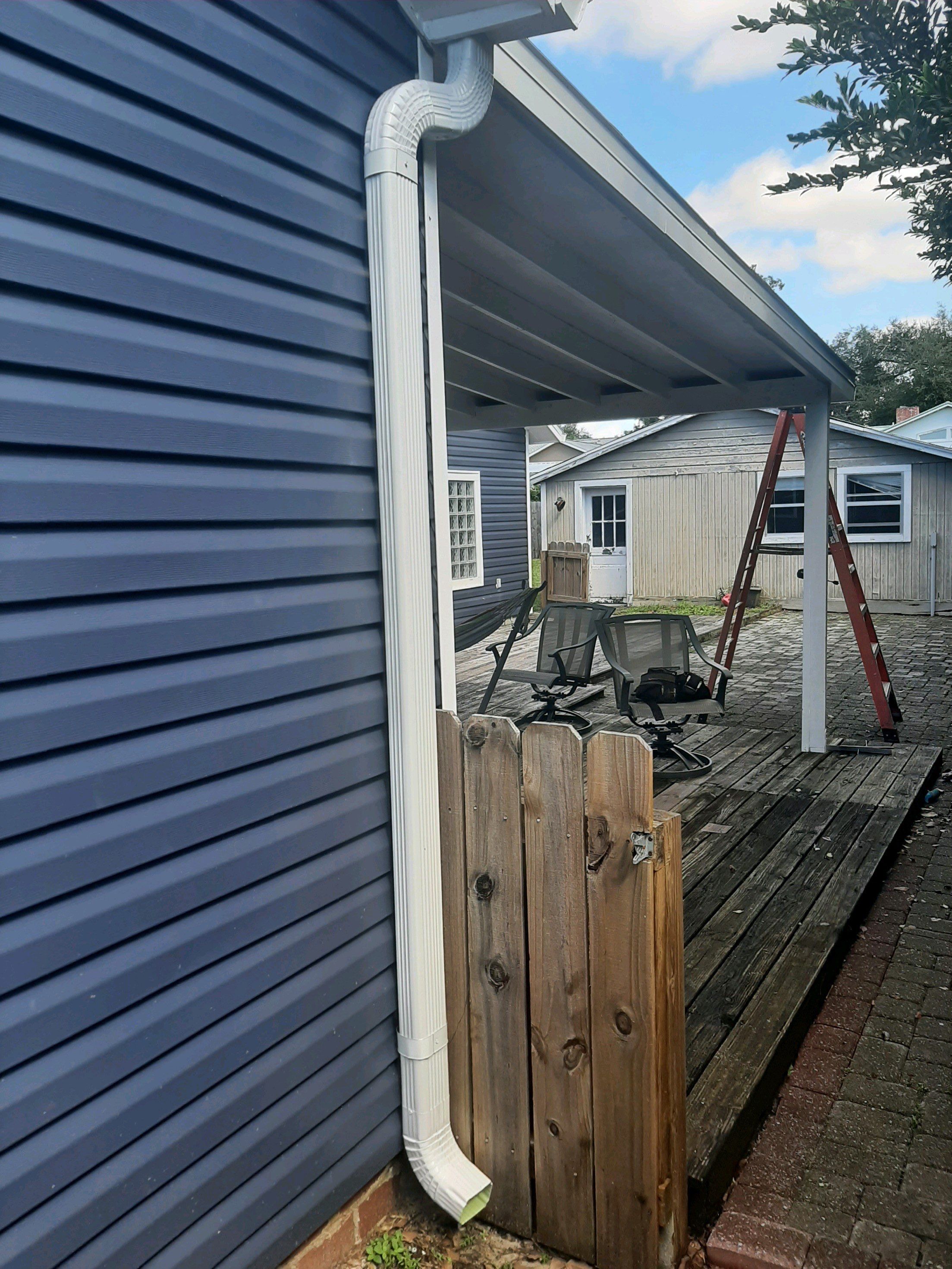 Gutter Installation using K-Style Seamless Gutters by Gutter Professors