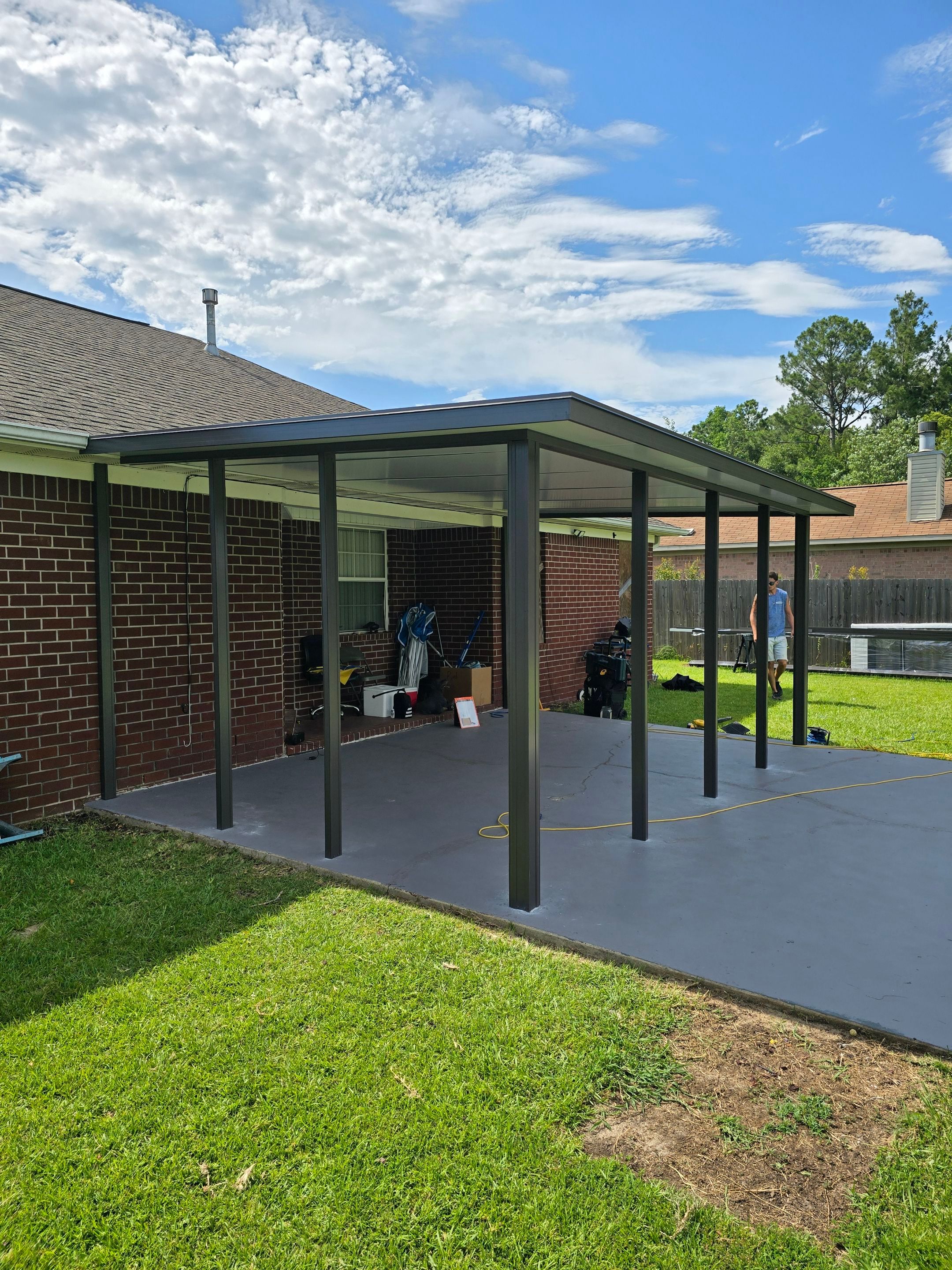 Screen Room Using Colorbeam by Titan Sunrooms