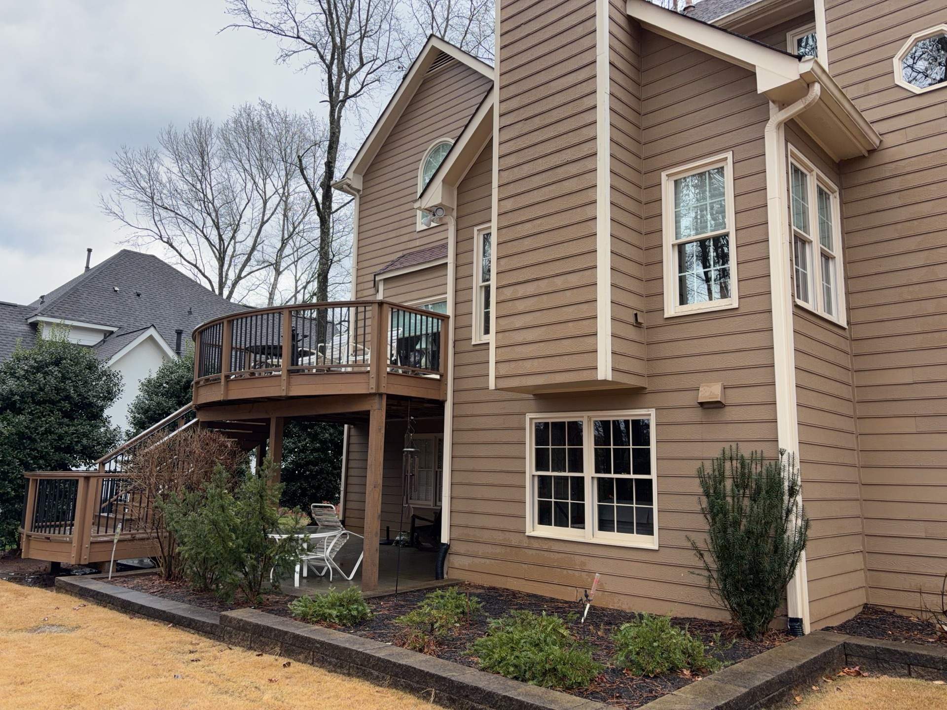 Alpharetta, GA Siding Replacement and Deck Stain by Nelson Exteriors