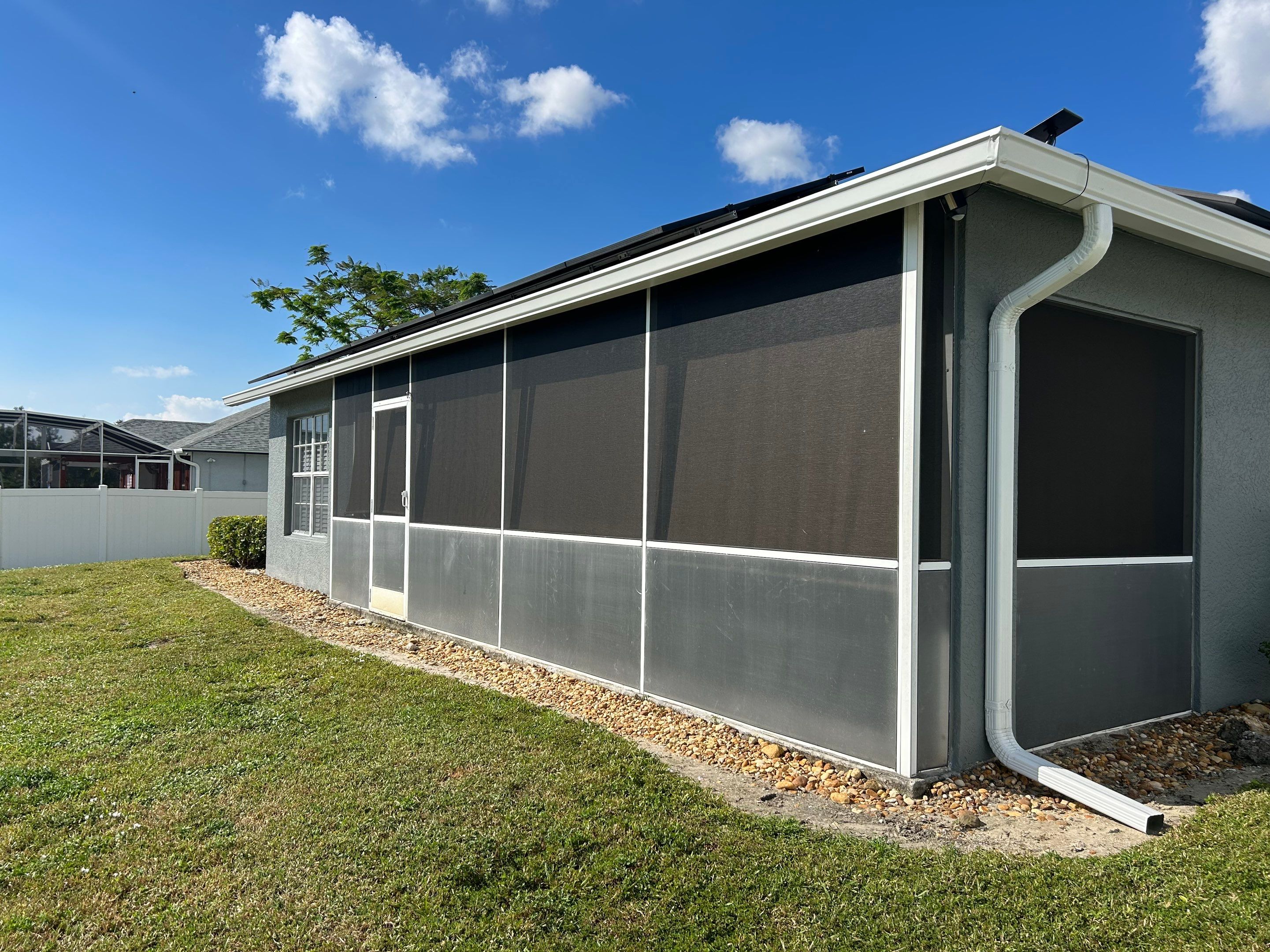White 6 inch Seamless Gutters in Cape Coral FL by Gutter Professors