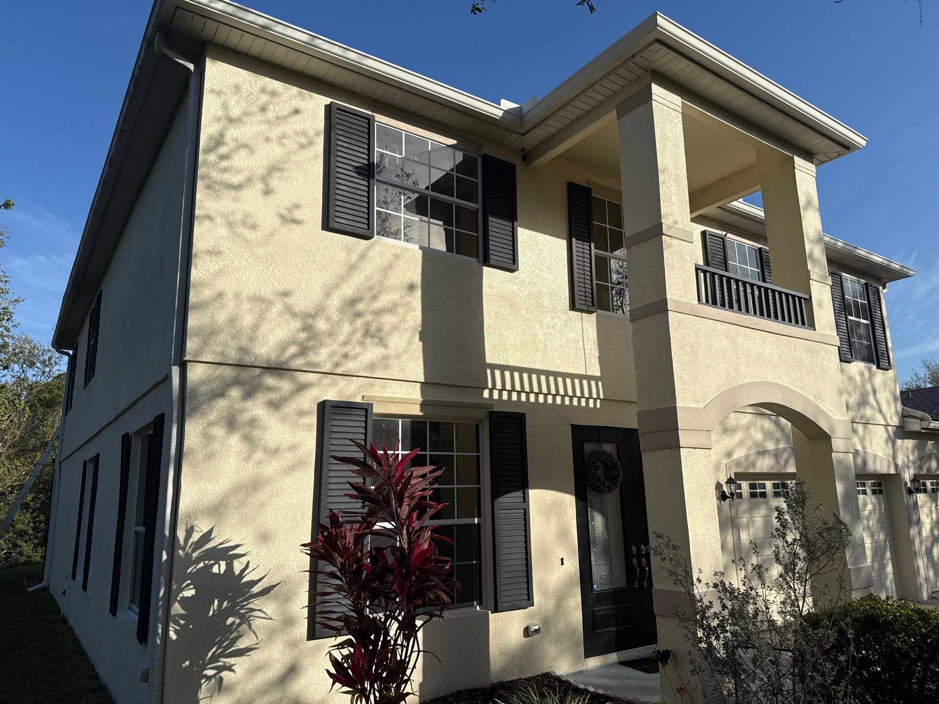 Barrington Ridge 2-Story House & Driveway Cleaning – Before & After Transformation! by Sunshine AquaWash