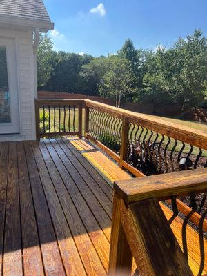 Weathered Deck using Wood Sealant