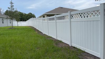 Riverview, FL Vinyl Fence Installation using White Vinyl Privacy Fence