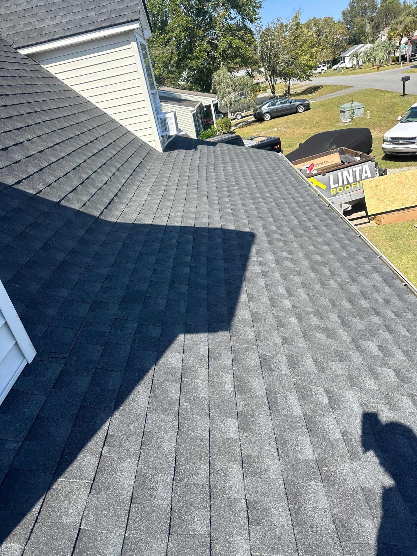 GAF HDZ - Charcoal by Linta Roofing Inc
