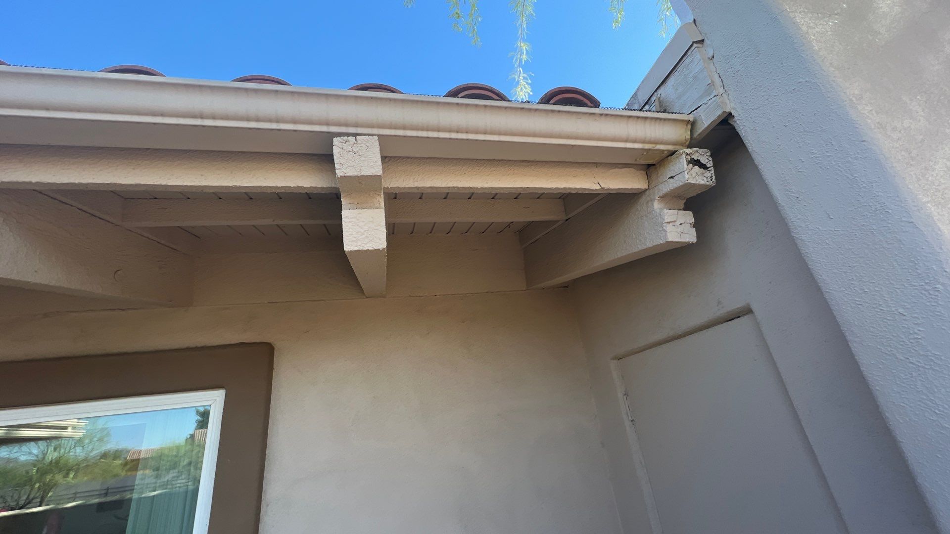 Ranch / Parapet Style; Single Family Home by Crash of Rhinos Painting & Garage Floors