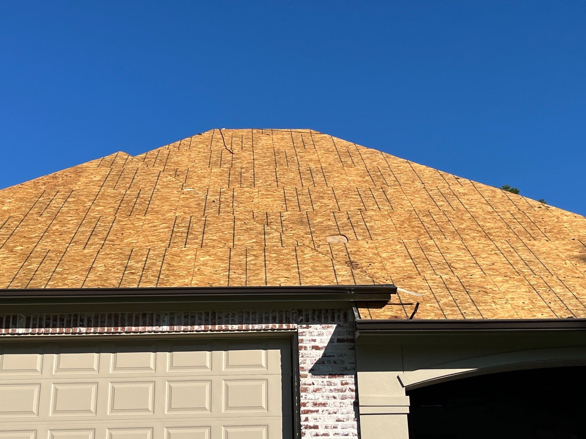 Residential Roofing Installation using Owen's Corning Duration (Lifetime) Shingles by Roof Repair Company
