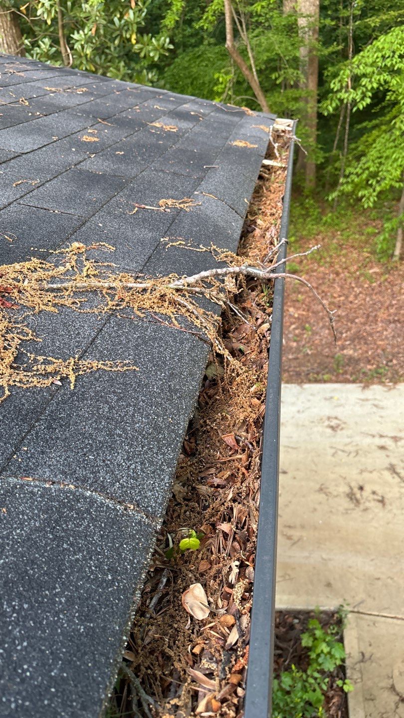 Clean Gutters by Deerfield Roofing LLC