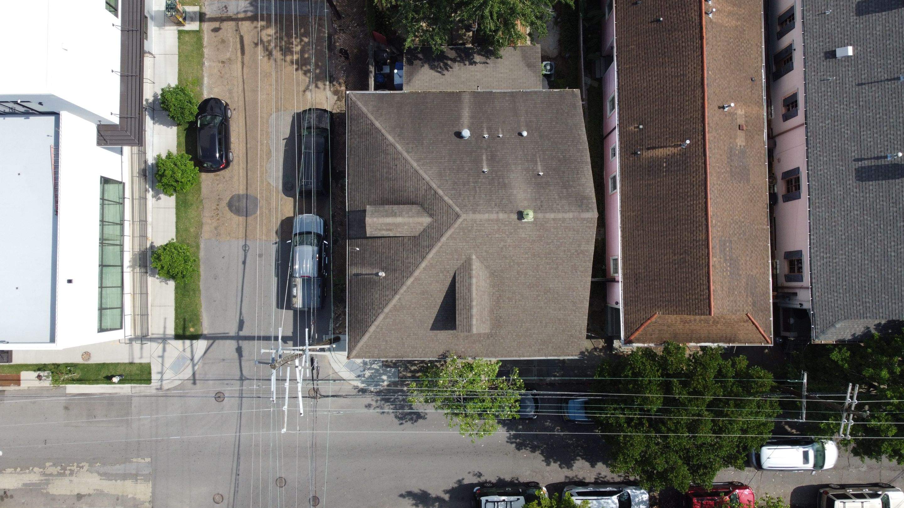 Roof Replacement in New Orleans by HDS Contractors