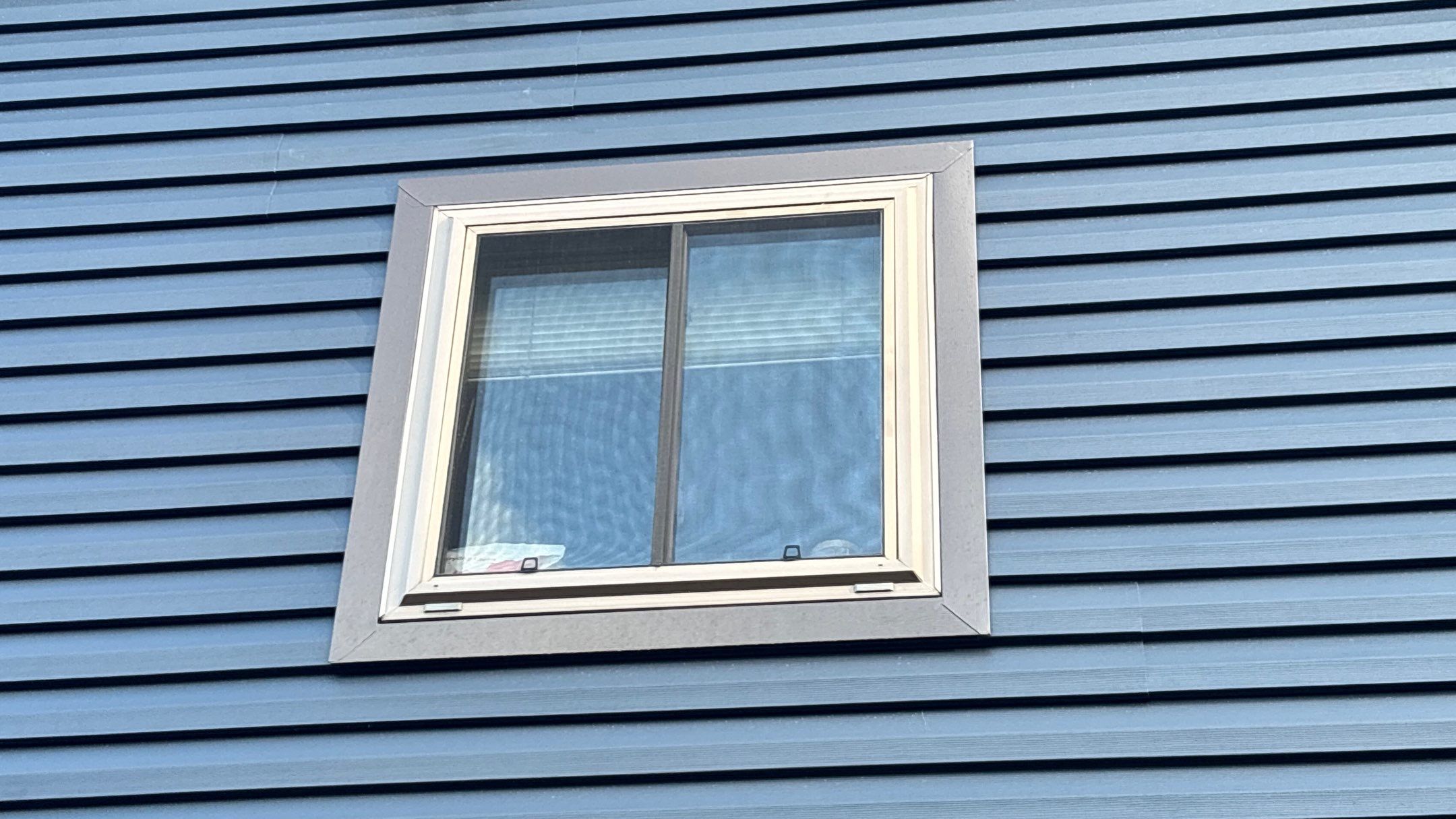 Siding Replacement using Alside Charter Oak D4.5" by 180 Contractors