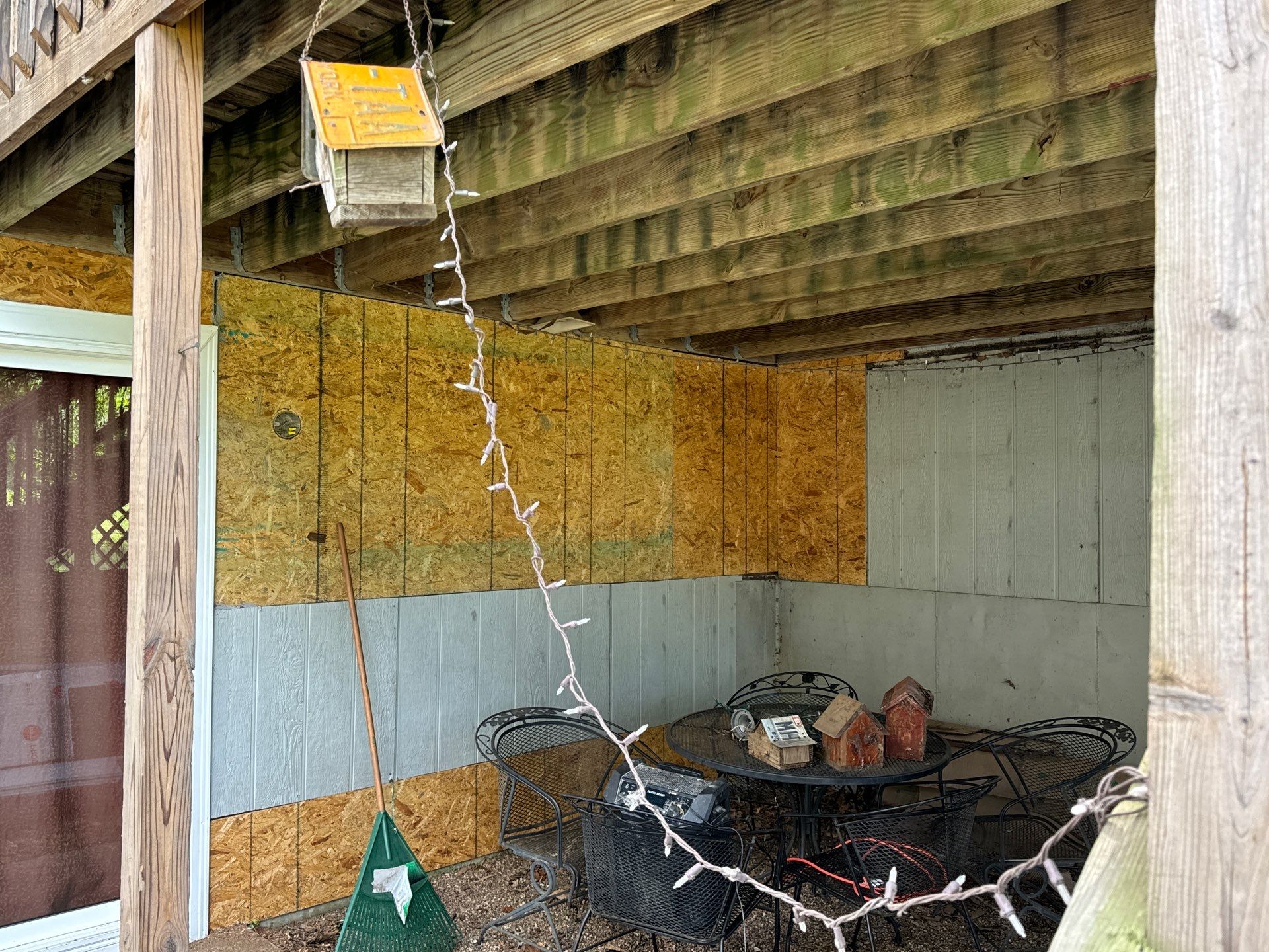 House needed this upgrade by EEC  Windows, Siding & Roofing 