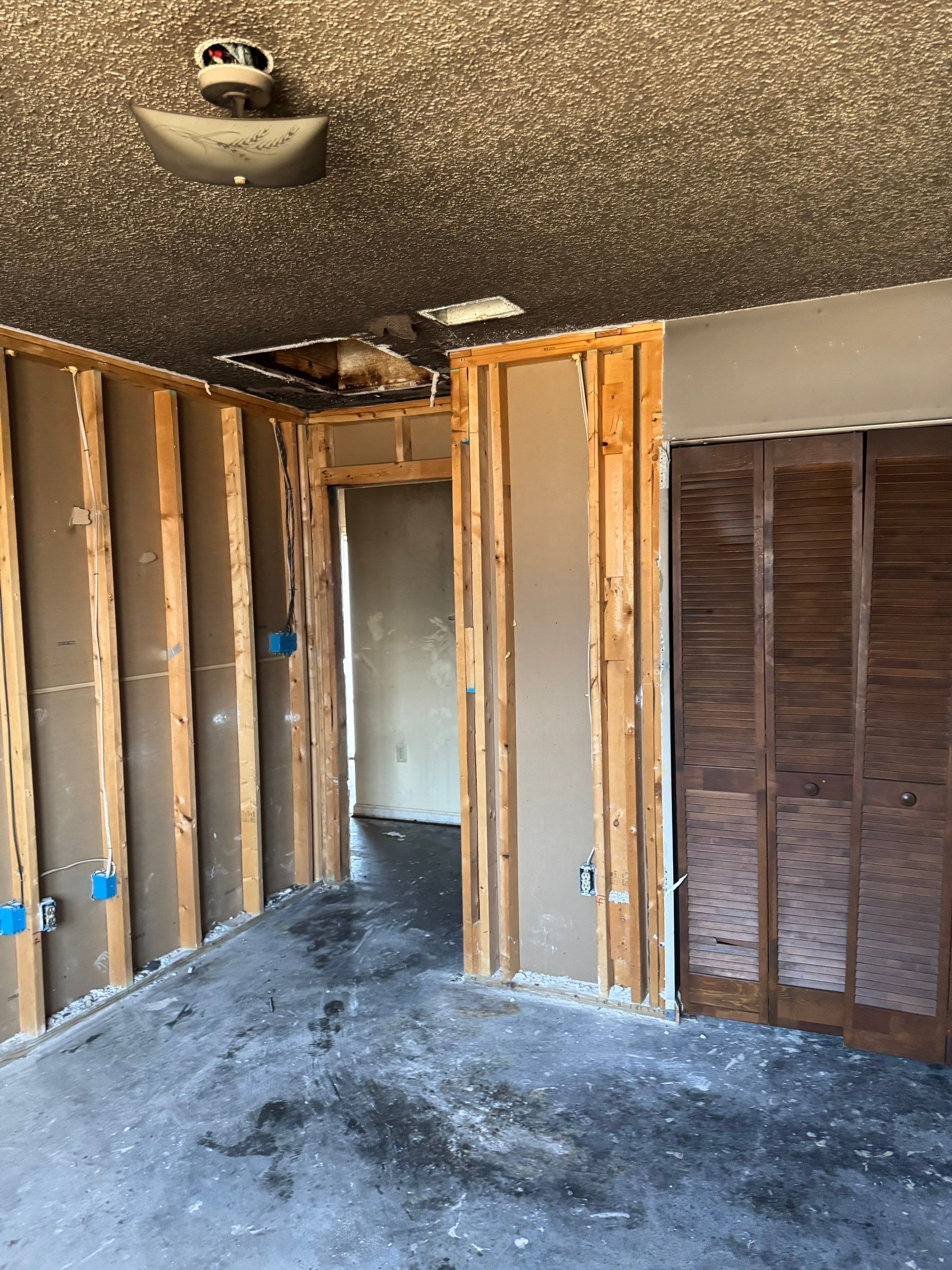 Fire-Damage Restoration & Unit Renovation – Gavin Park by S.W. Contracting & Consulting