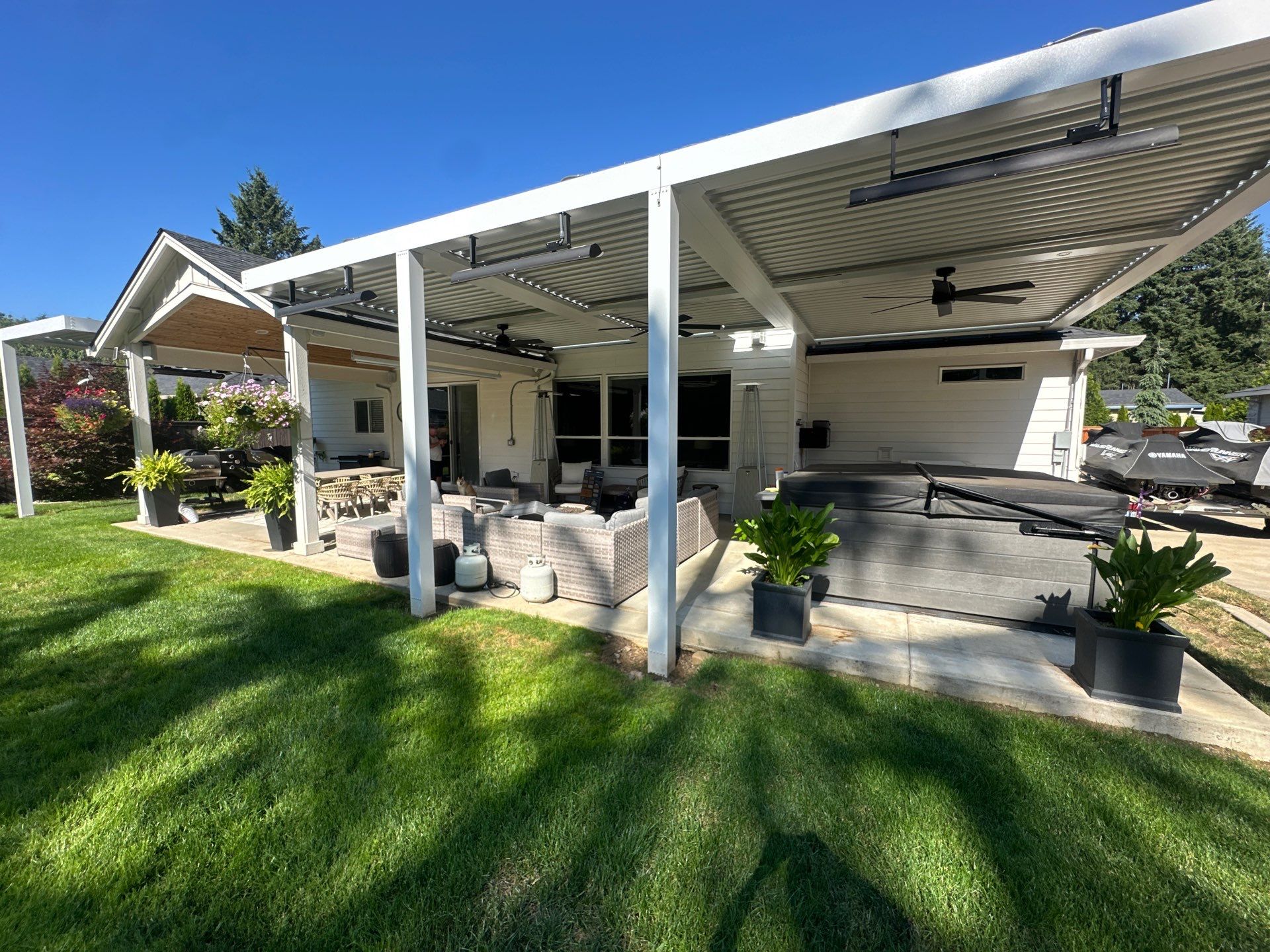 Project in Vancouver, WA by Expedeck