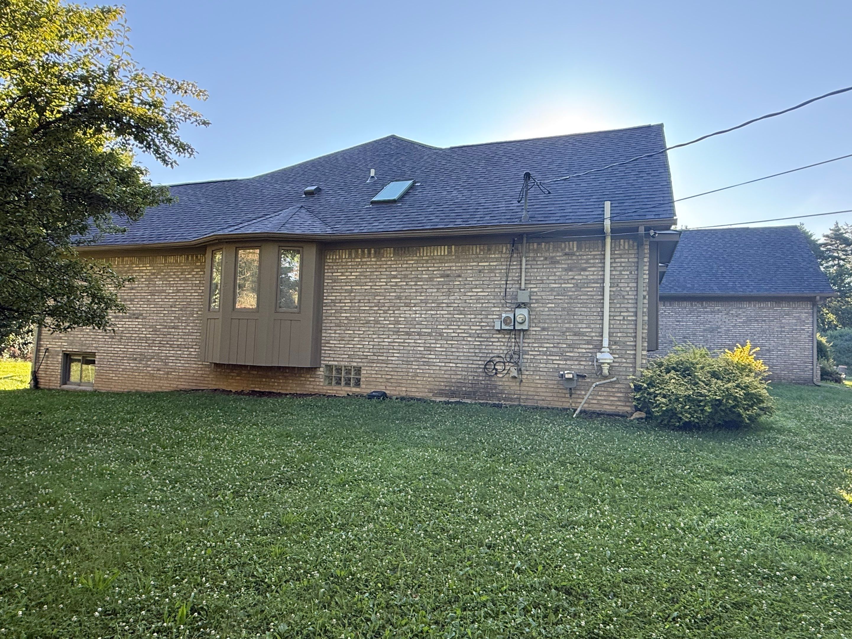 Siding Replacement using Alside Charter Oak D4.5" Laguna Blue by 180 Contractors
