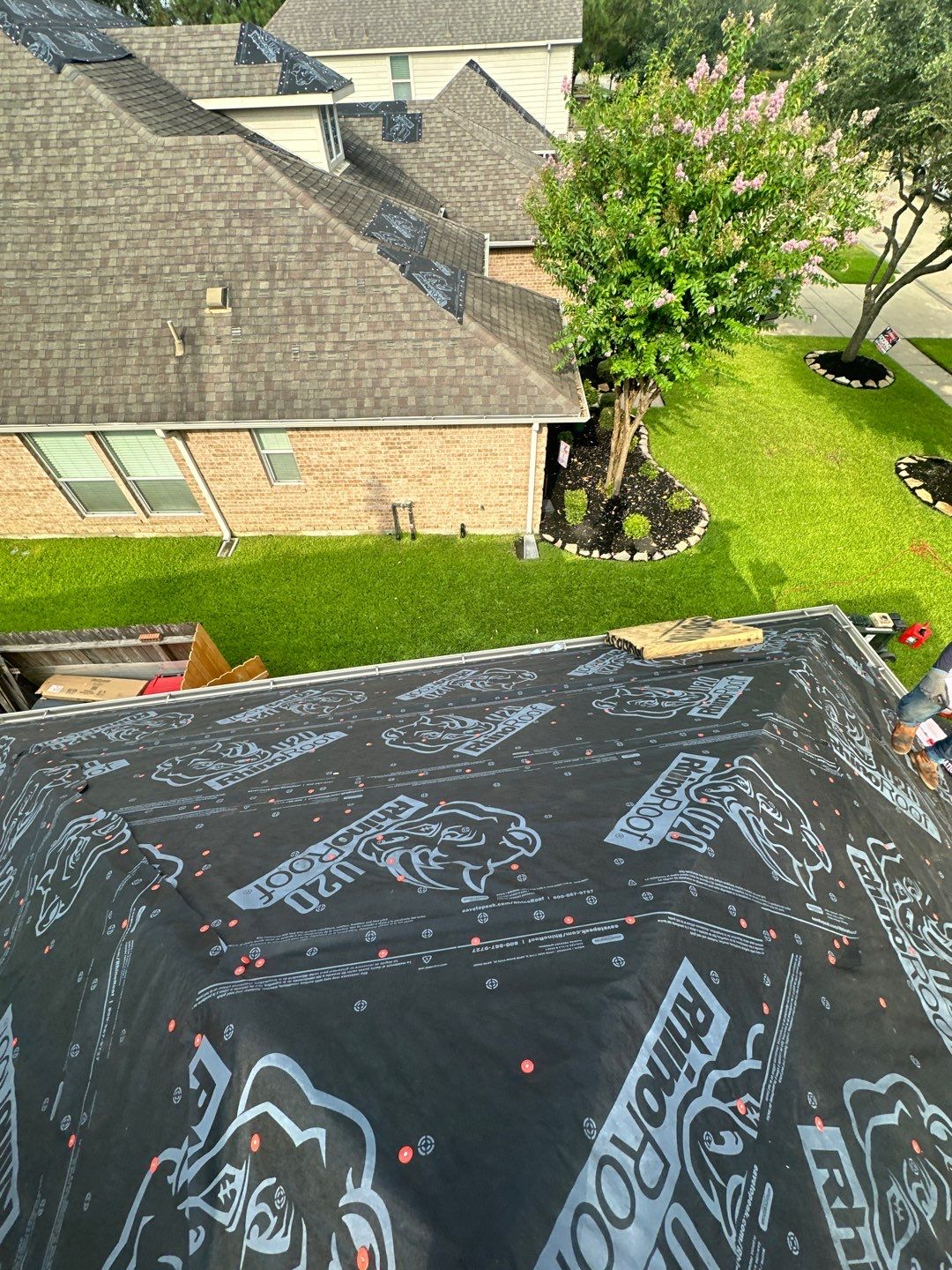 Residential Roofing Installation using Owen's Corning Duration (Lifetime) Shingles by Roof Repair Company