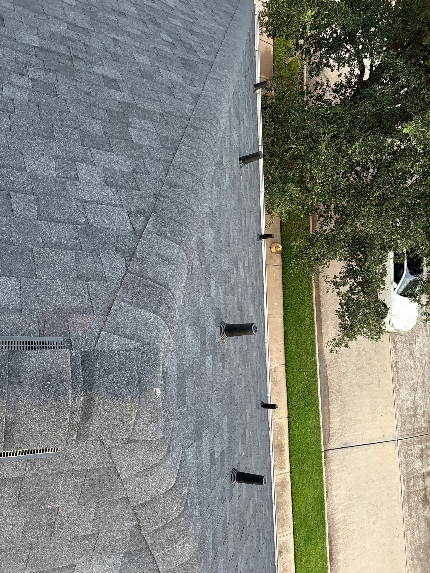 Residential Roofing Installation using Owen's Corning Duration (Lifetime) Shingles by Roof Repair Company