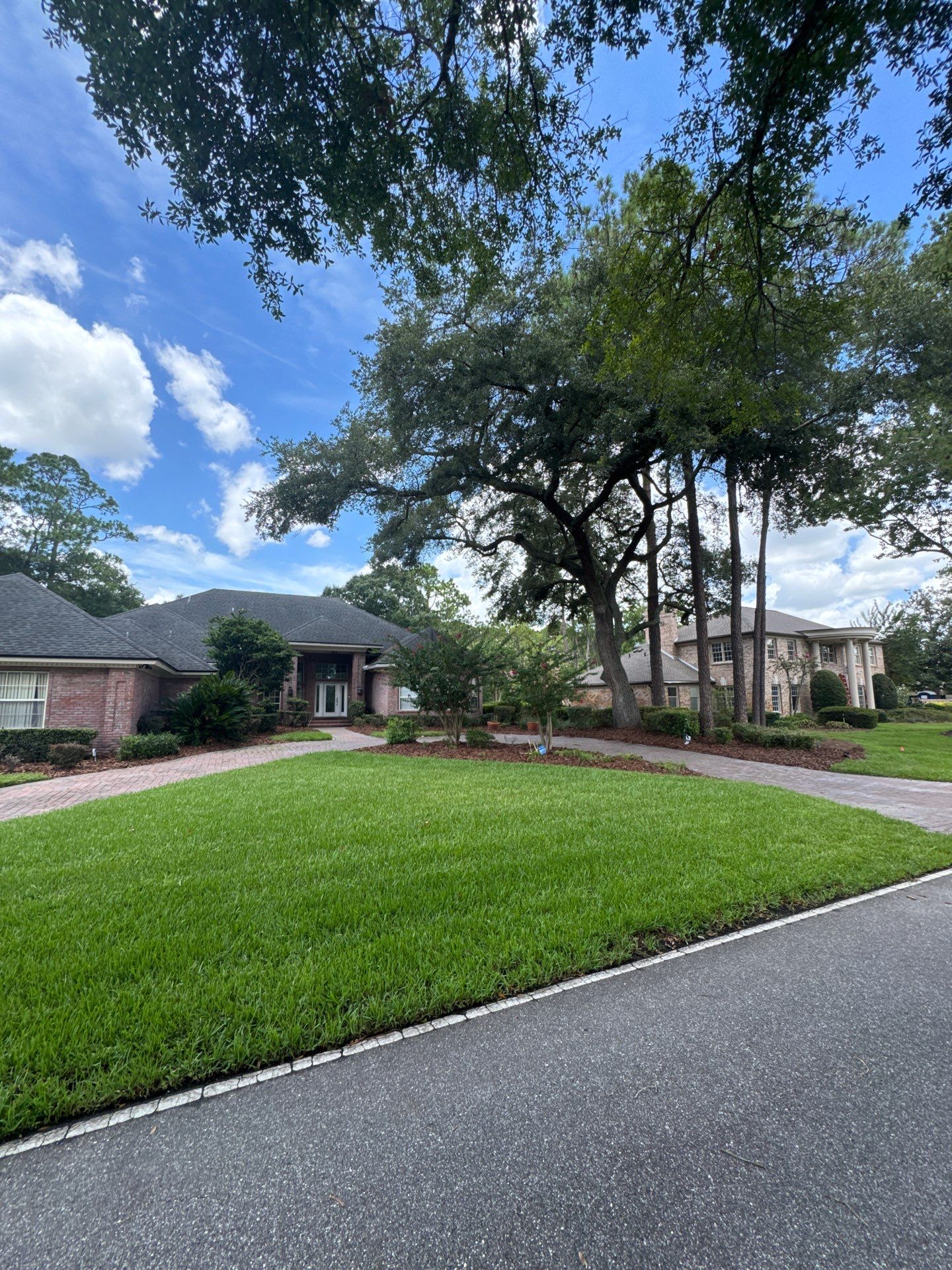 Deerwood Resident | Mulch Installation by ProGreen Services