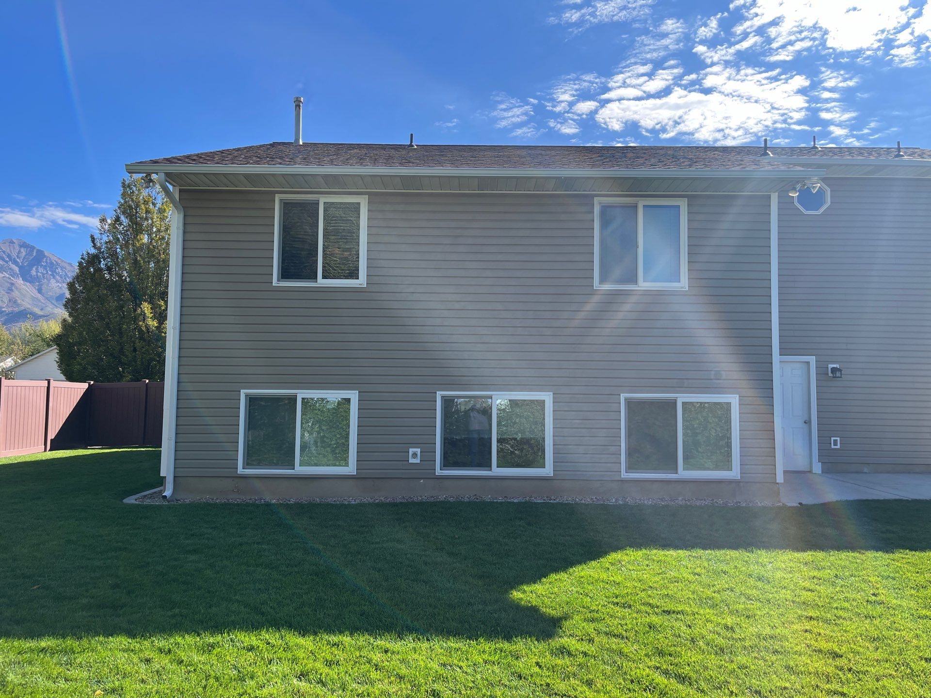 Orem | Complete Vinyl Siding Upgrade & Gutters | Pebblestone Clay by Ideal Siding Utah