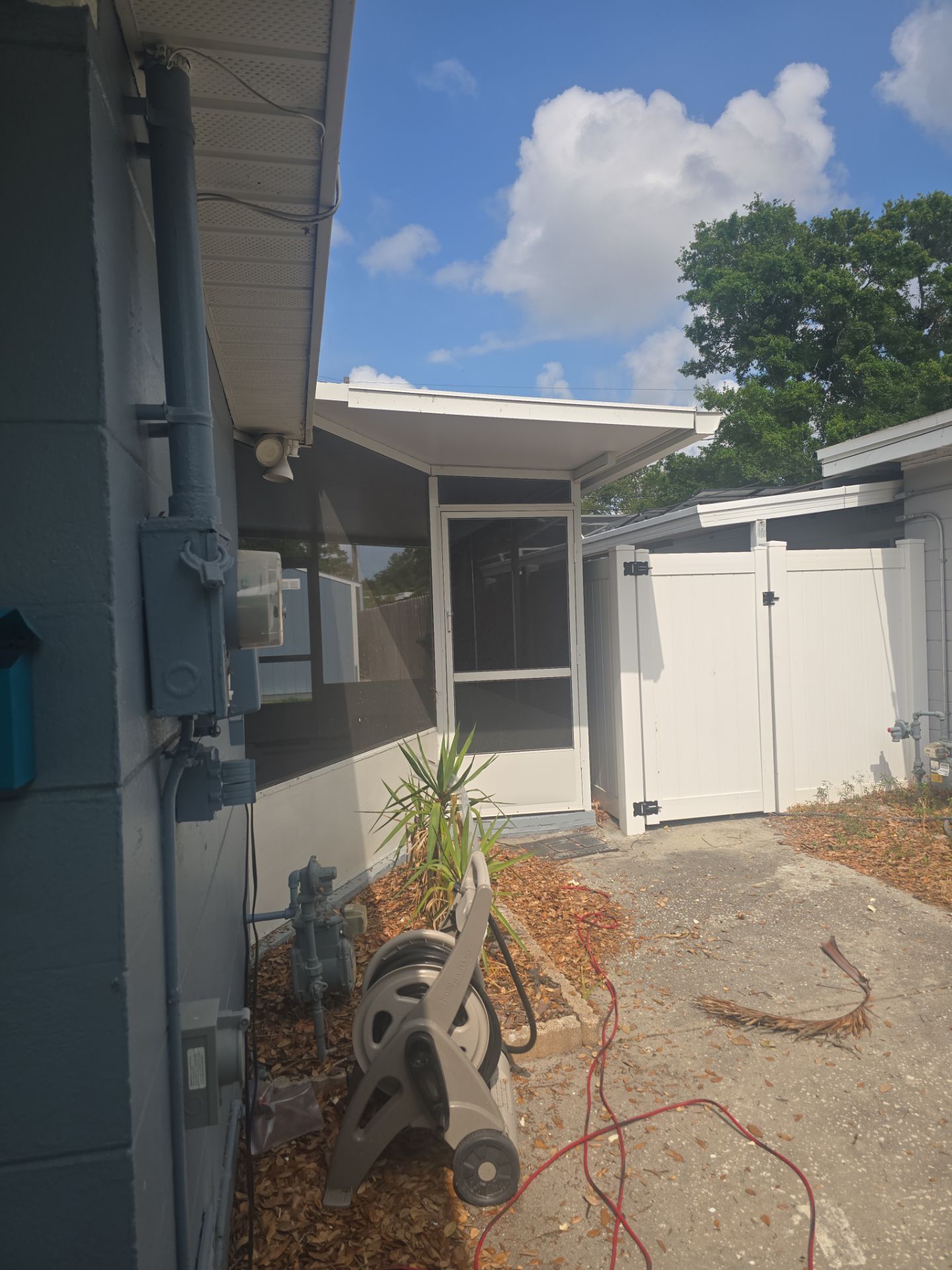 Project in Gulfport 33707 by Mitchell Roofing Company LLC
