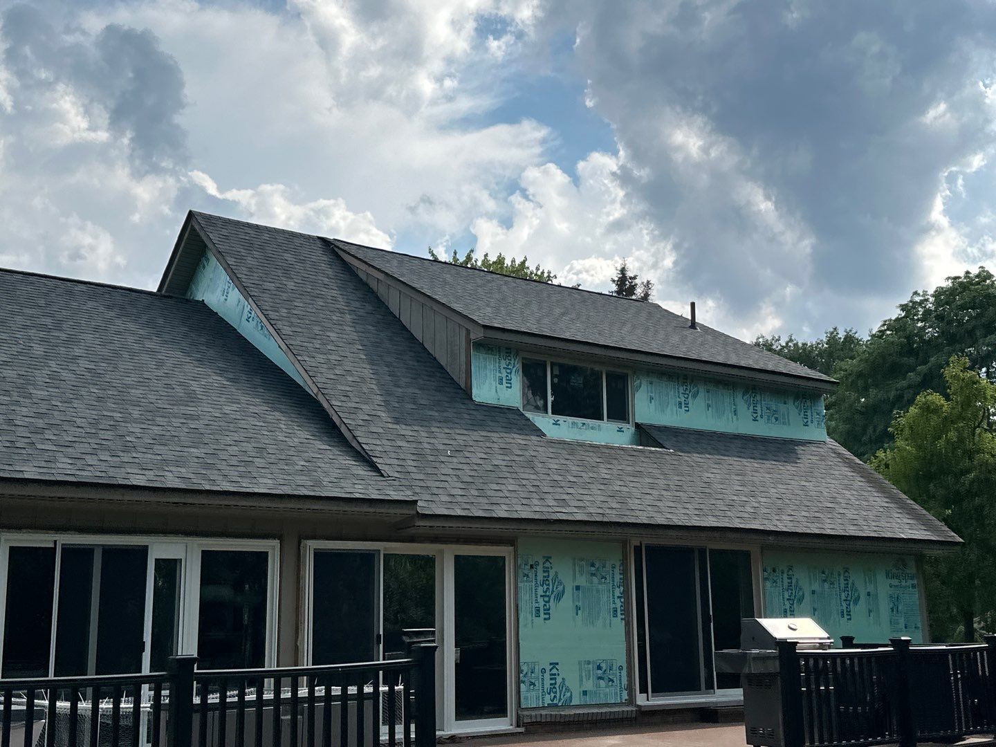 Siding Replacement using CertainTeed Monogram D5 Clapboard by 180 Contractors