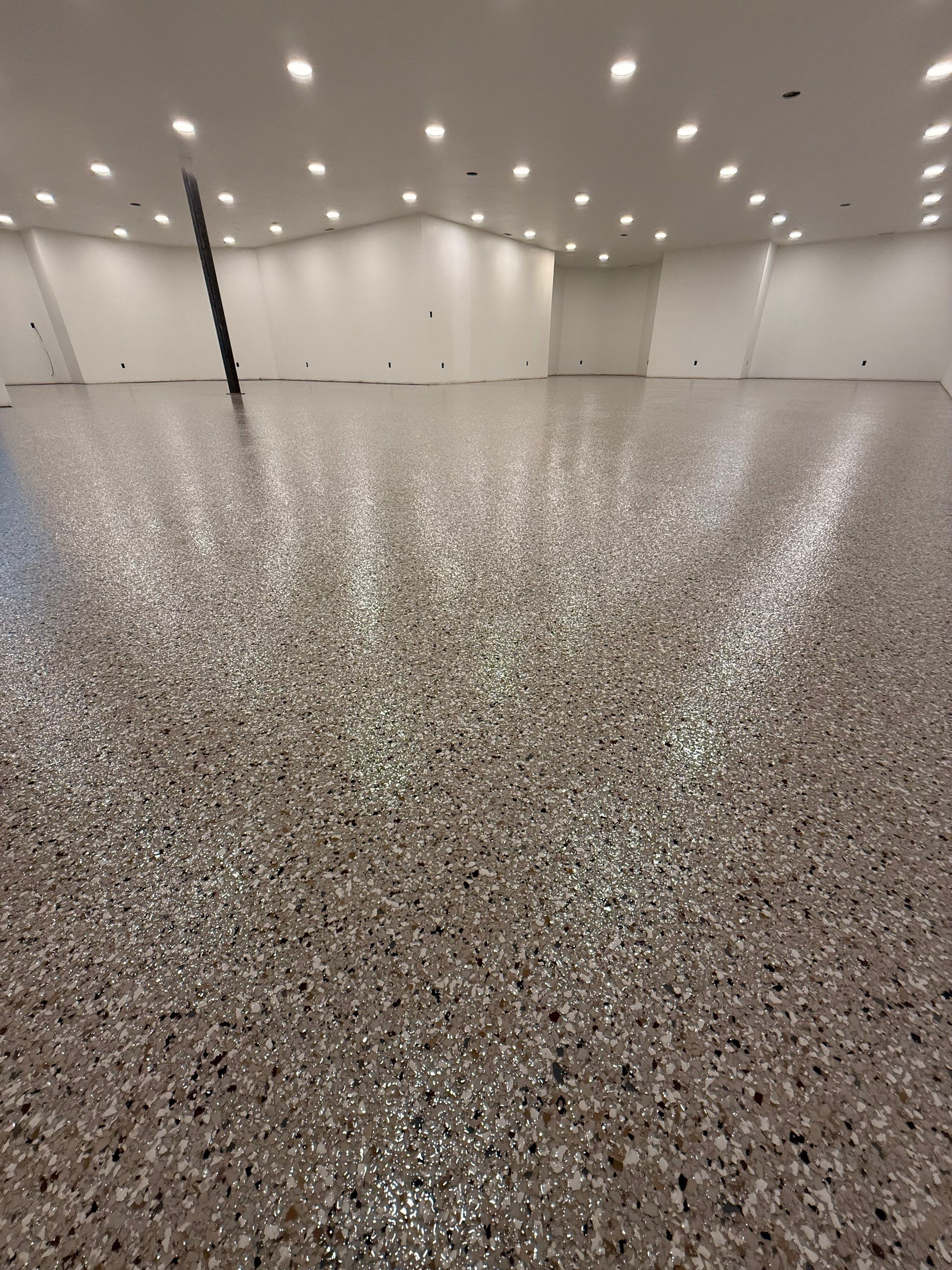 Rae’s Creek by Granite Garage Floors