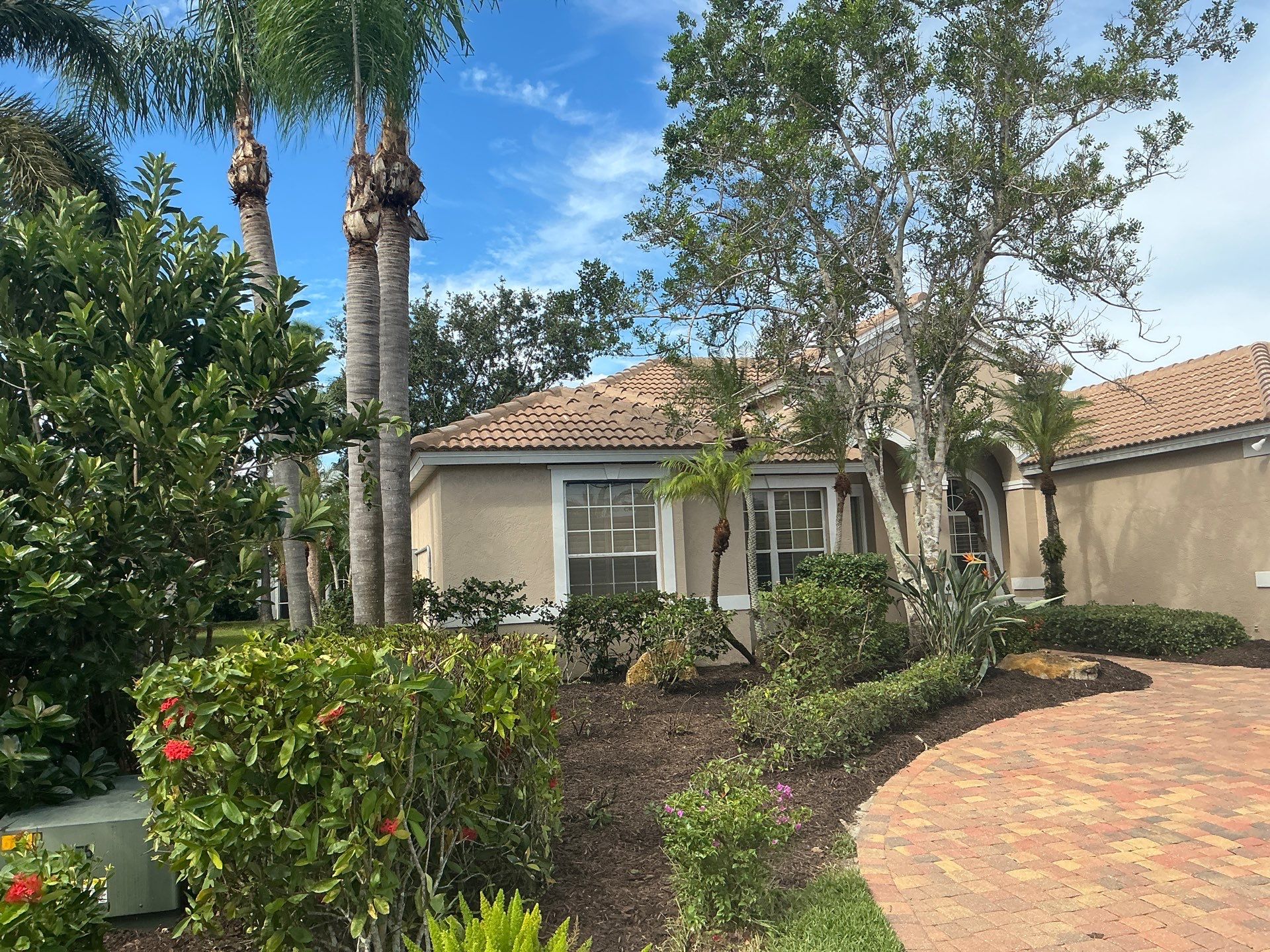 Clean and Seal Super Gutters in Sarasota FL by Gutter Professors