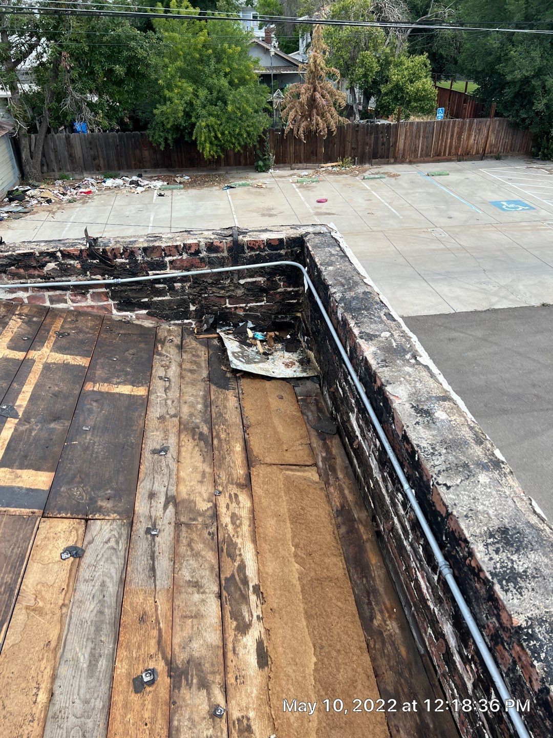 Commercial Roofing Installation using Conklin BenchPly system with PUMA top coat (imbedded fabric system) by Straight Edge Roofing Inc