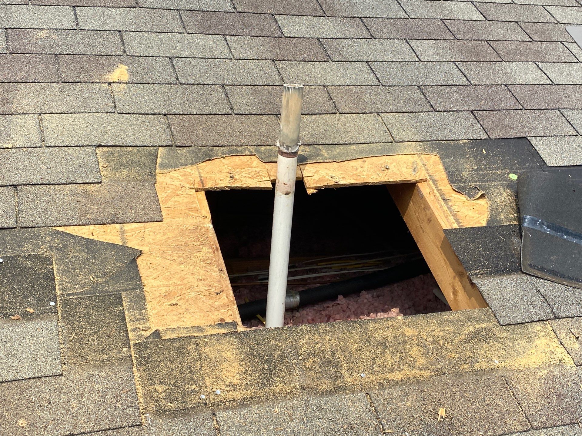 Hail Damage using Owen's Corning Duration (Lifetime) Shingles by Roof Repair Company