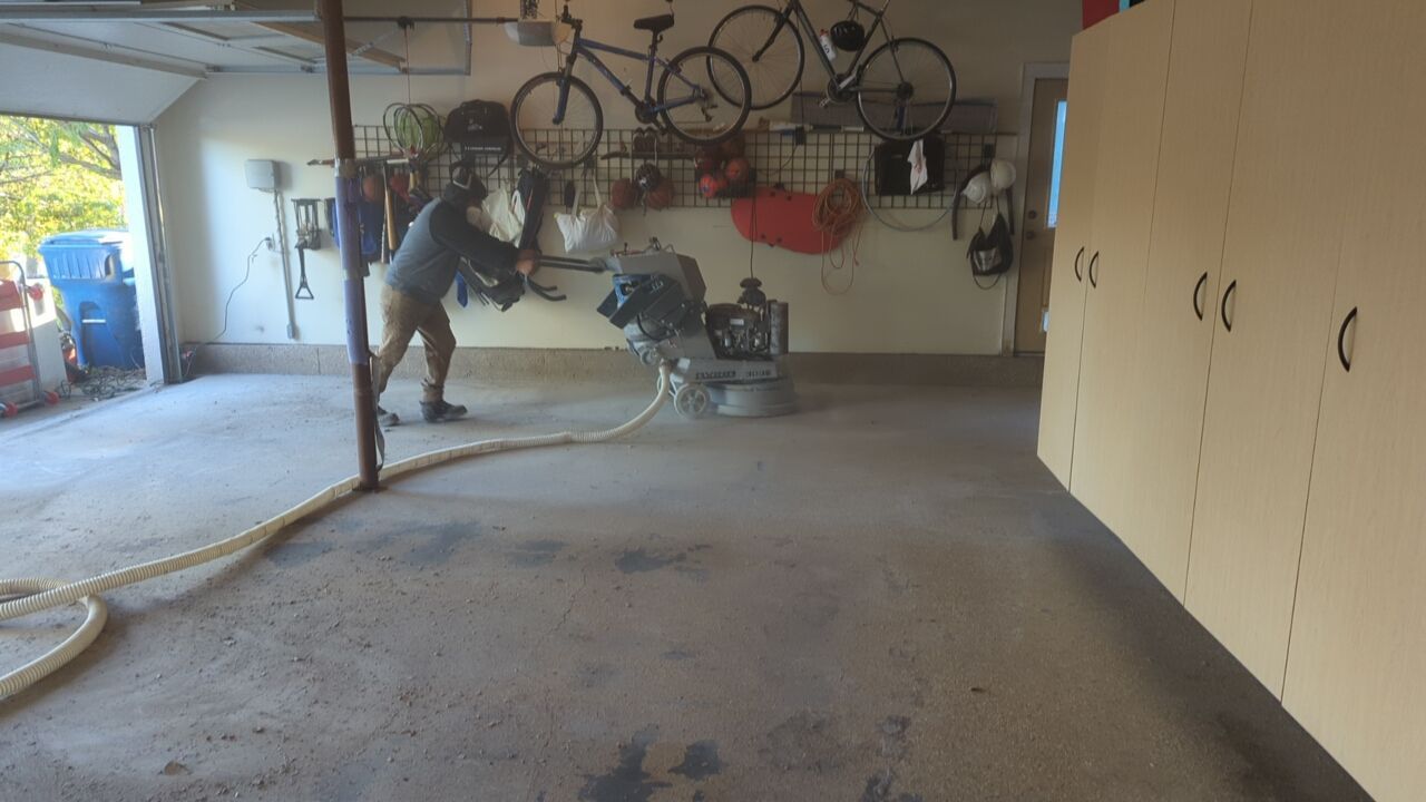 Garage using Domino  by Select Painting, Coatings & Garage Cabinets