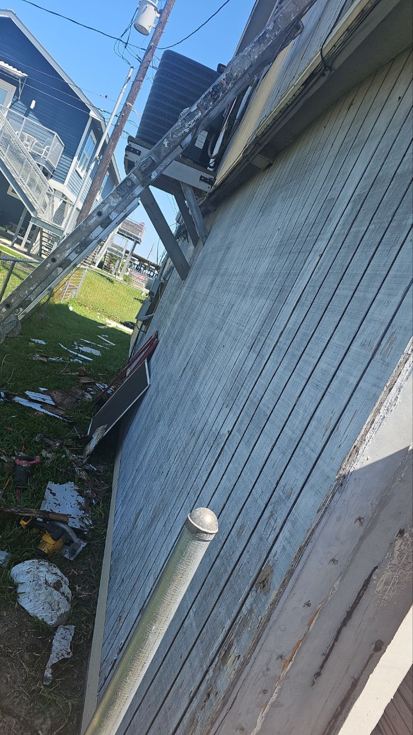 Residential Siding Replacement using James Hardie Siding by Galvan Roofing and Construction