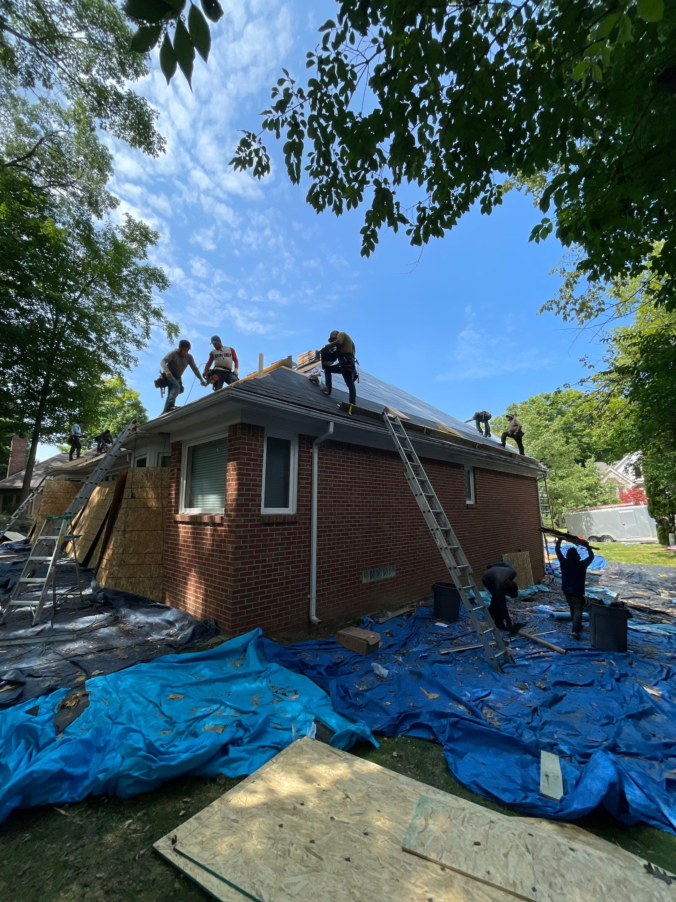Roof Replacement using CertainTeed Landmark by 180 Contractors