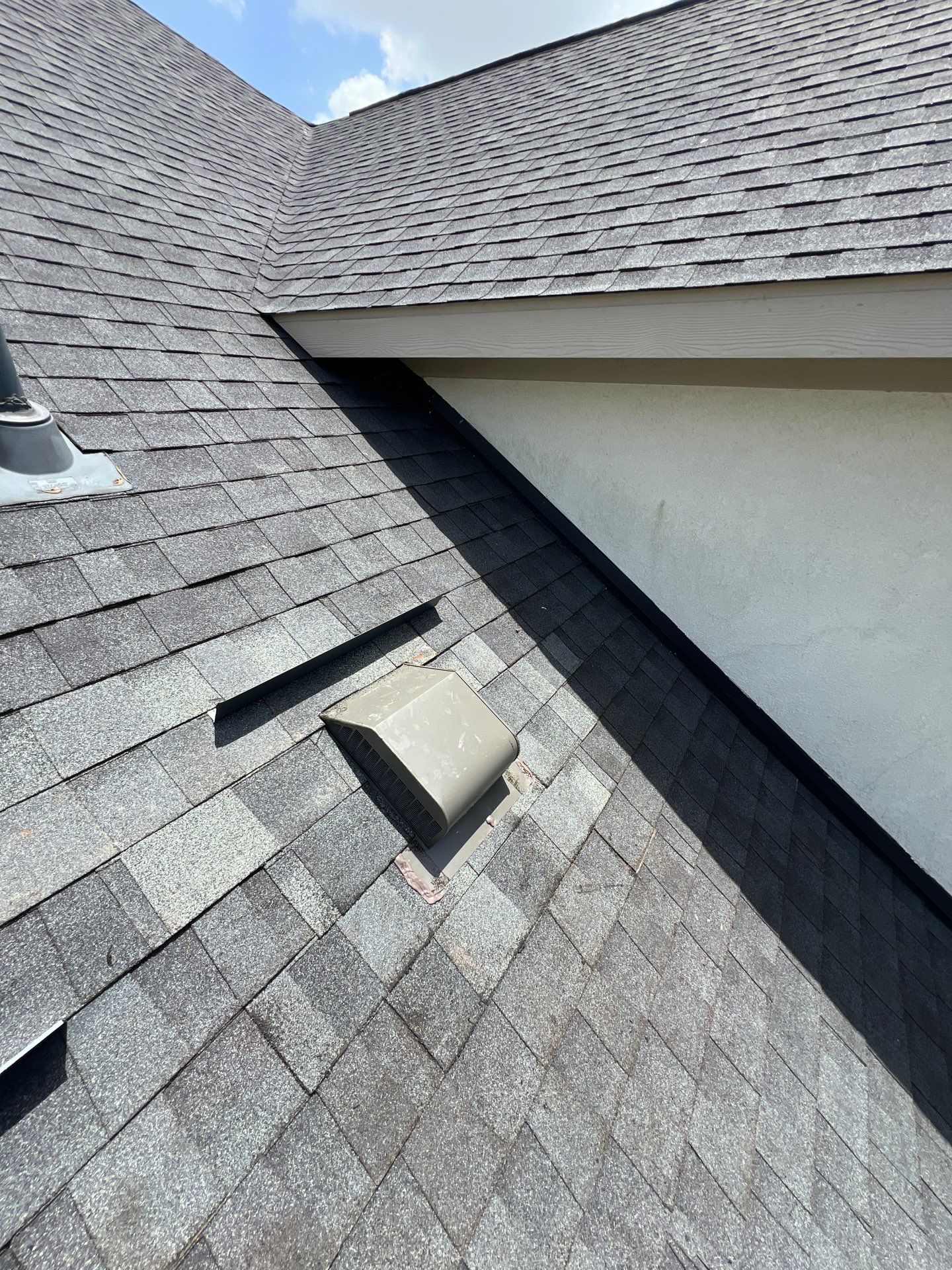 Hail Damage using Owen's Corning Duration (Lifetime) Shingles by Roof Repair Company