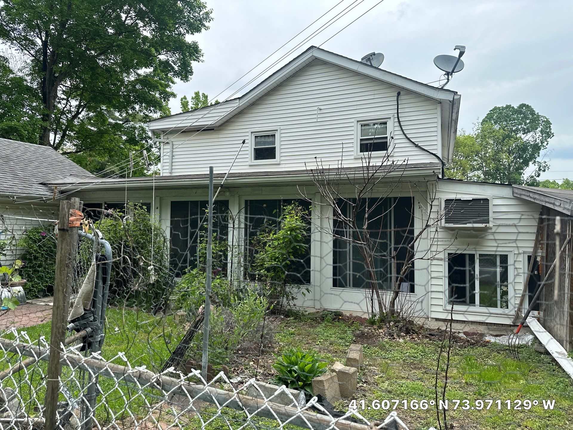 New Roof and gutters in Marlboro NY by roberts roofing