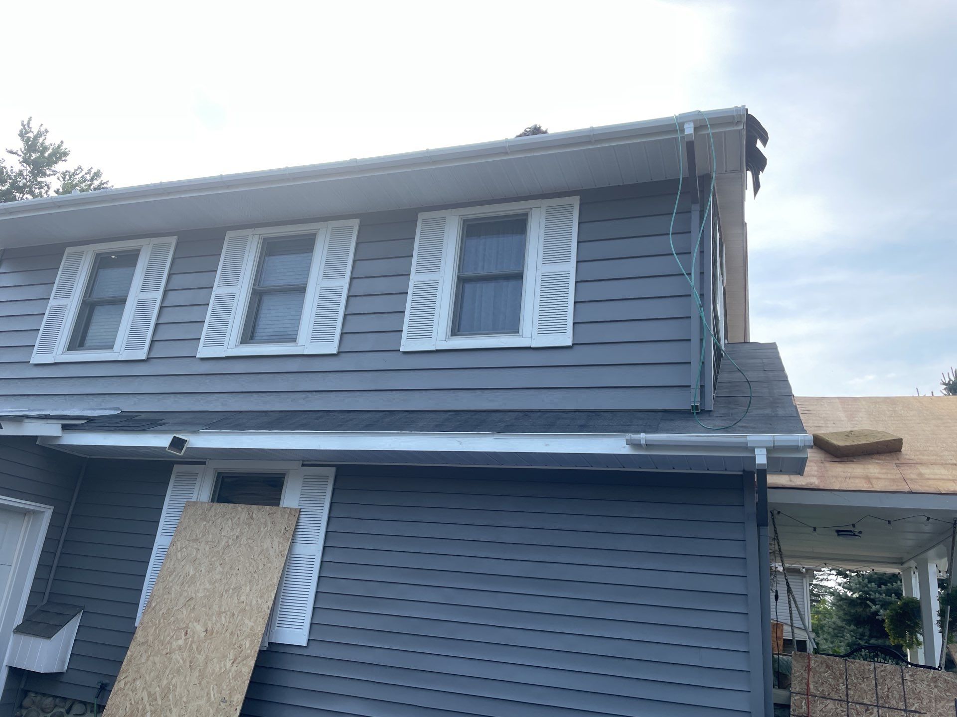 Roof Replacement using CertainTeed Landmark by 180 Contractors