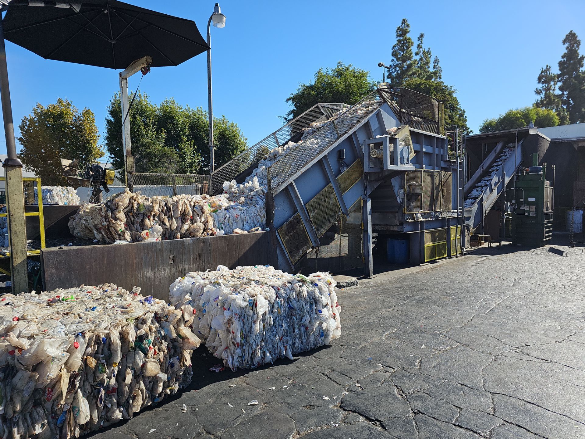 Project in Chino by Altium Packaging