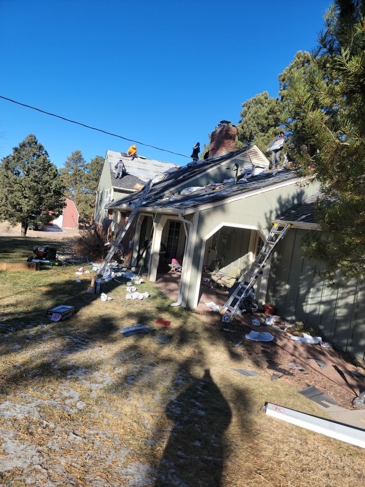Parker McKean House  by Jireh 7 Roofing 