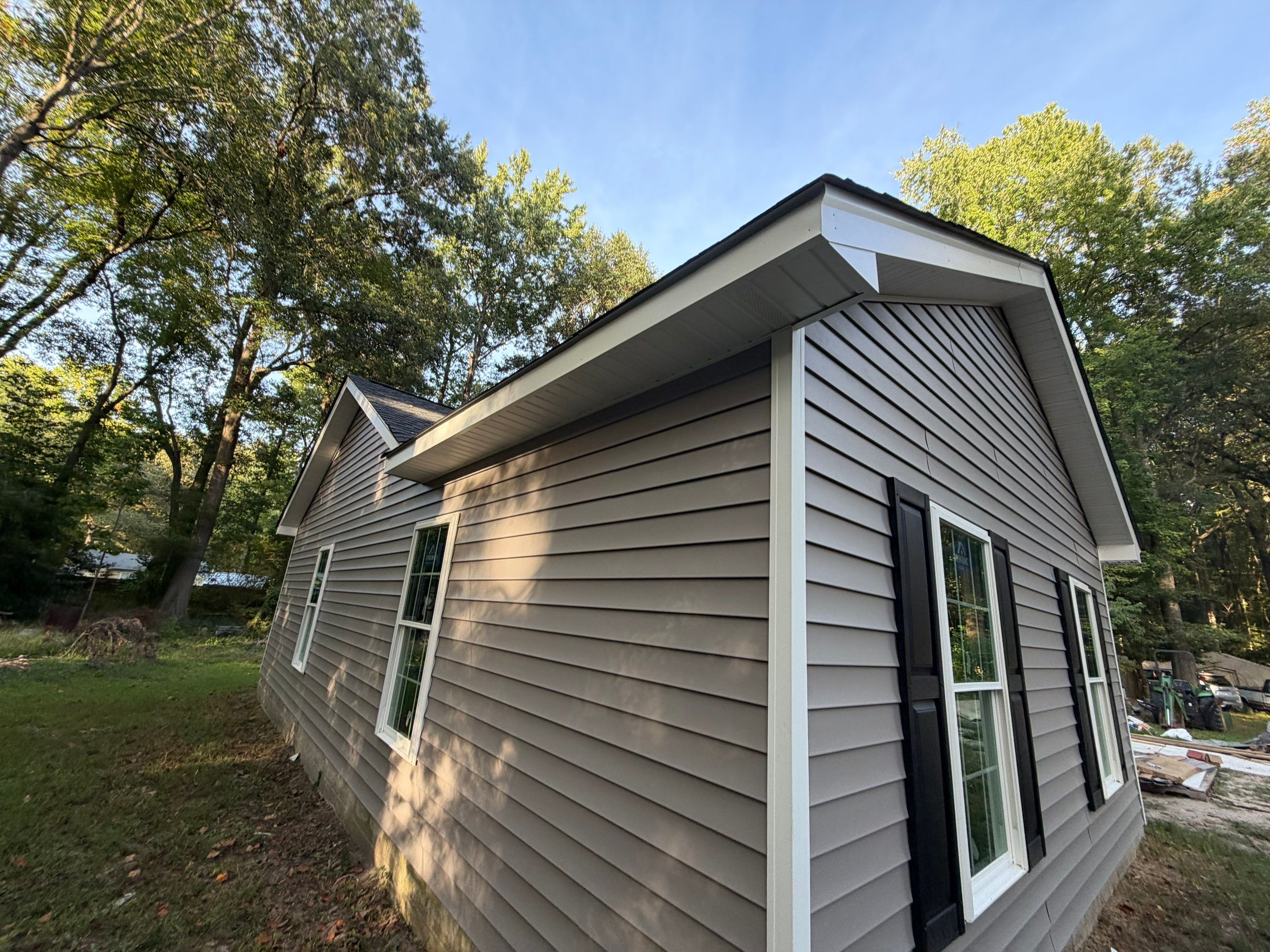 Single-Story New Construction Vinyl Siding Install in Gloucester by Cade Construction