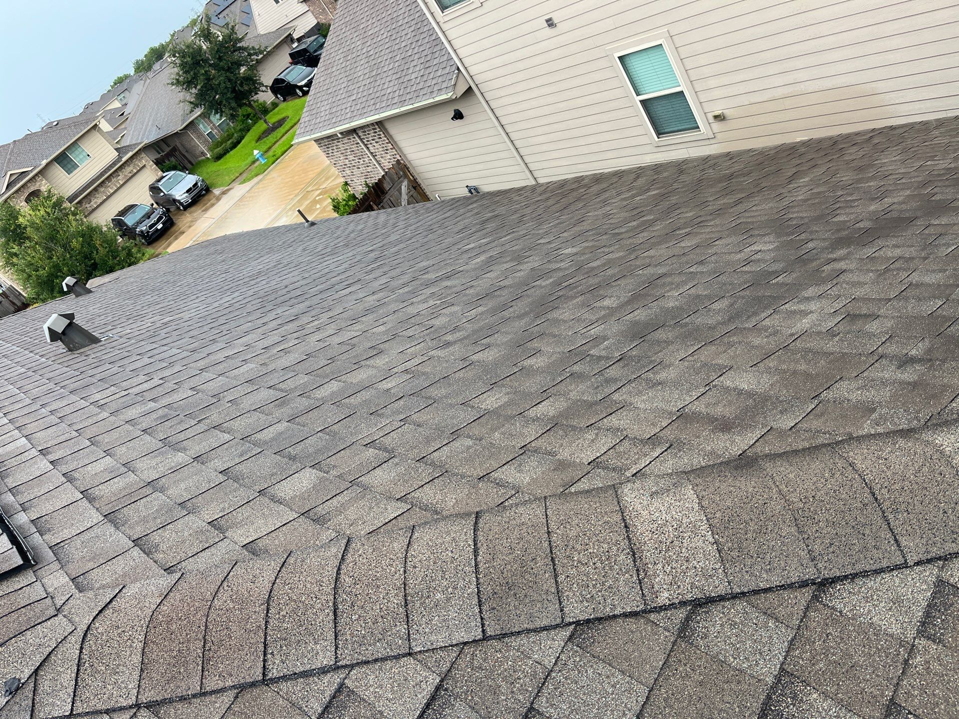 Hail Damage using Owen's Corning Duration (Lifetime) Shingles by Roof Repair Company