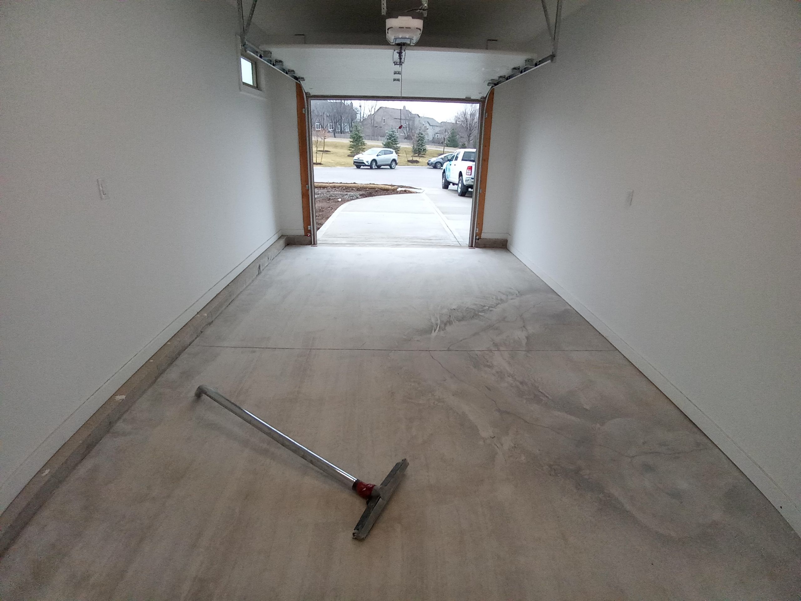 Garage using Smoke by Select Painting, Coatings & Garage Cabinets