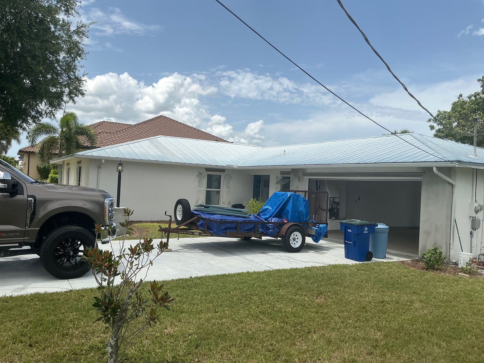 6-inch Aluminum Seamless Gutters in Fort Myers FL by Gutter Professors