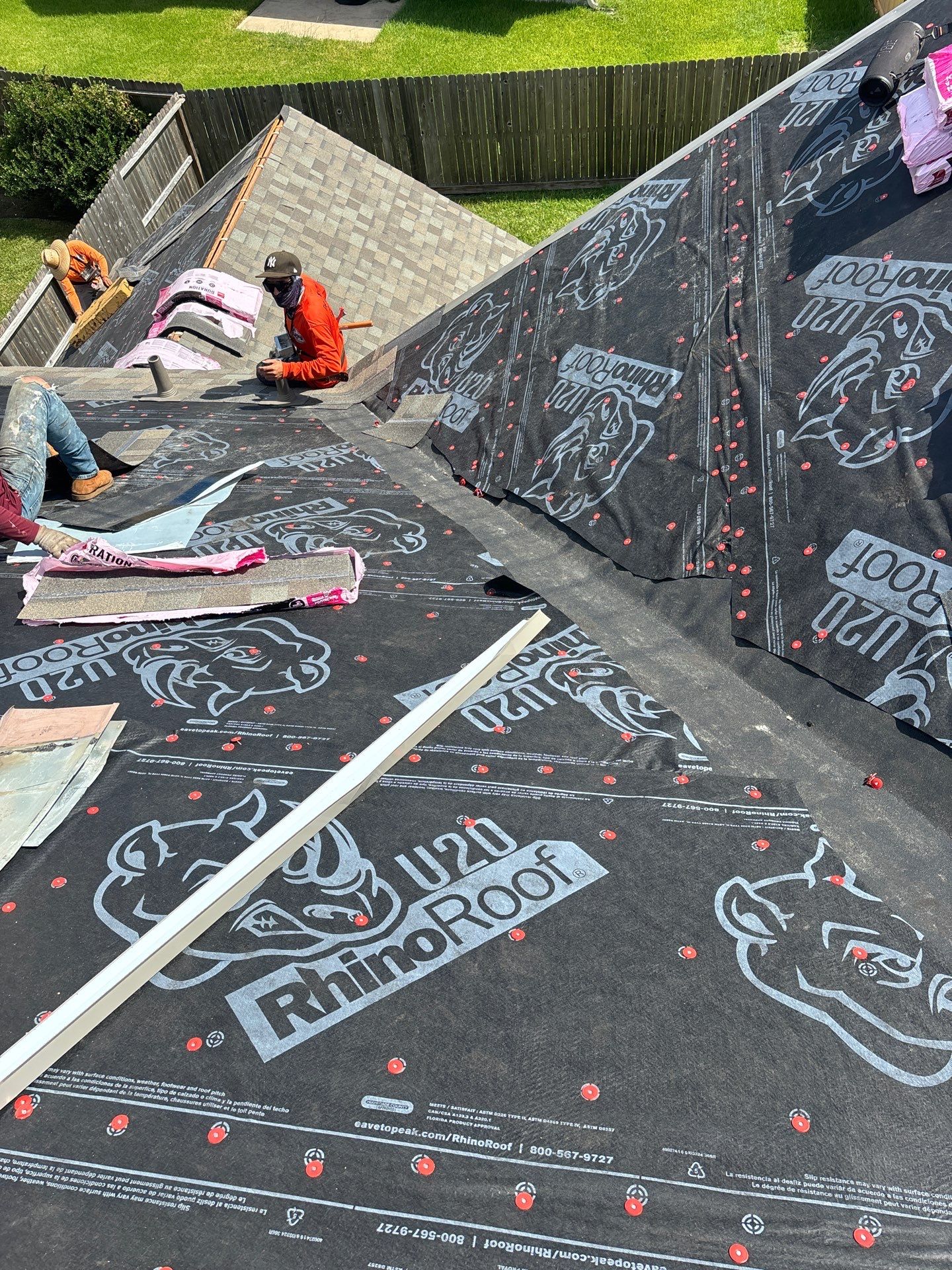 Residential Roofing Installation using Owen's Corning Duration (Lifetime) Shingles by Roof Repair Company