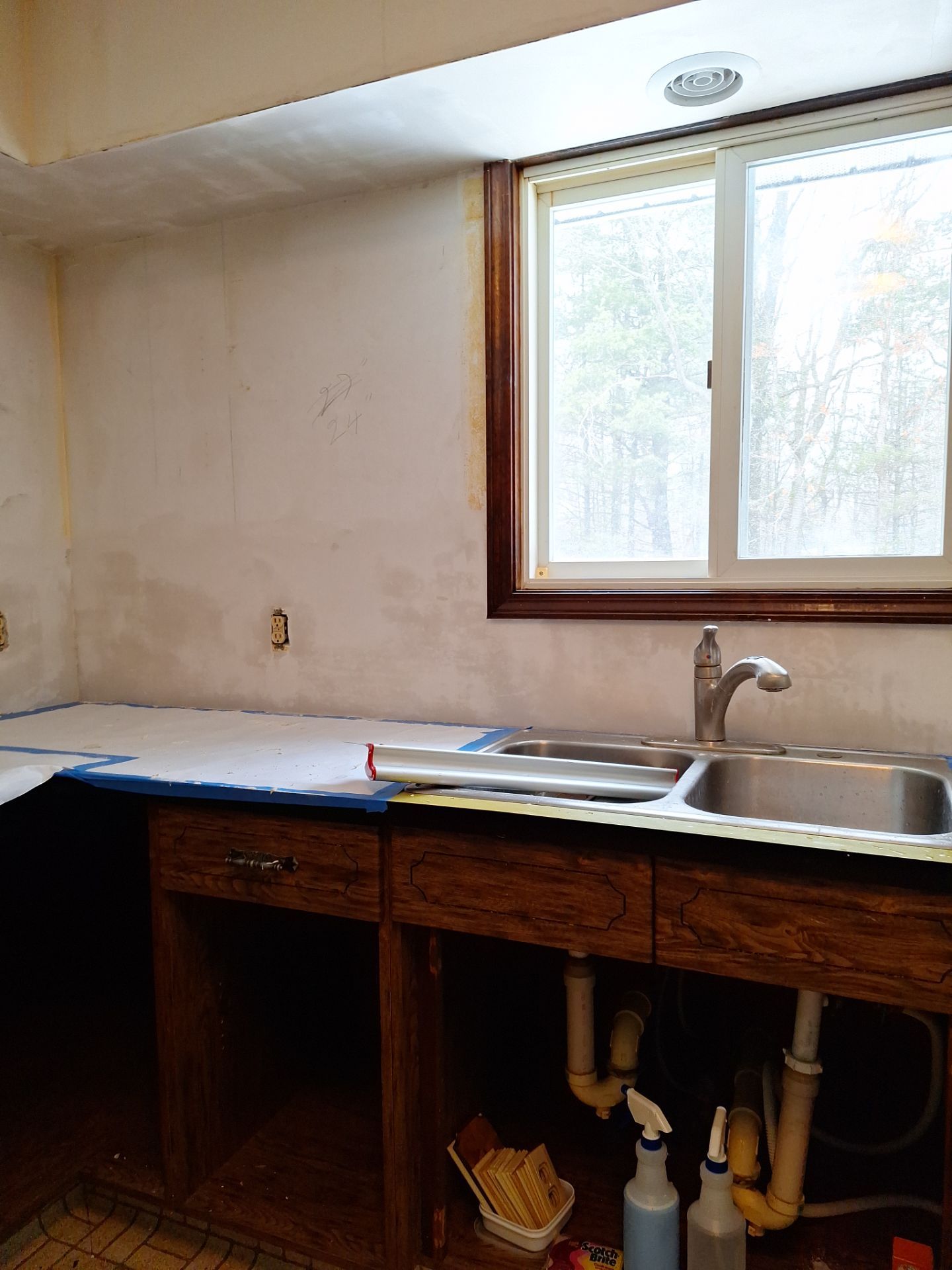 Drywall repairs/ family room by Gordon Painting