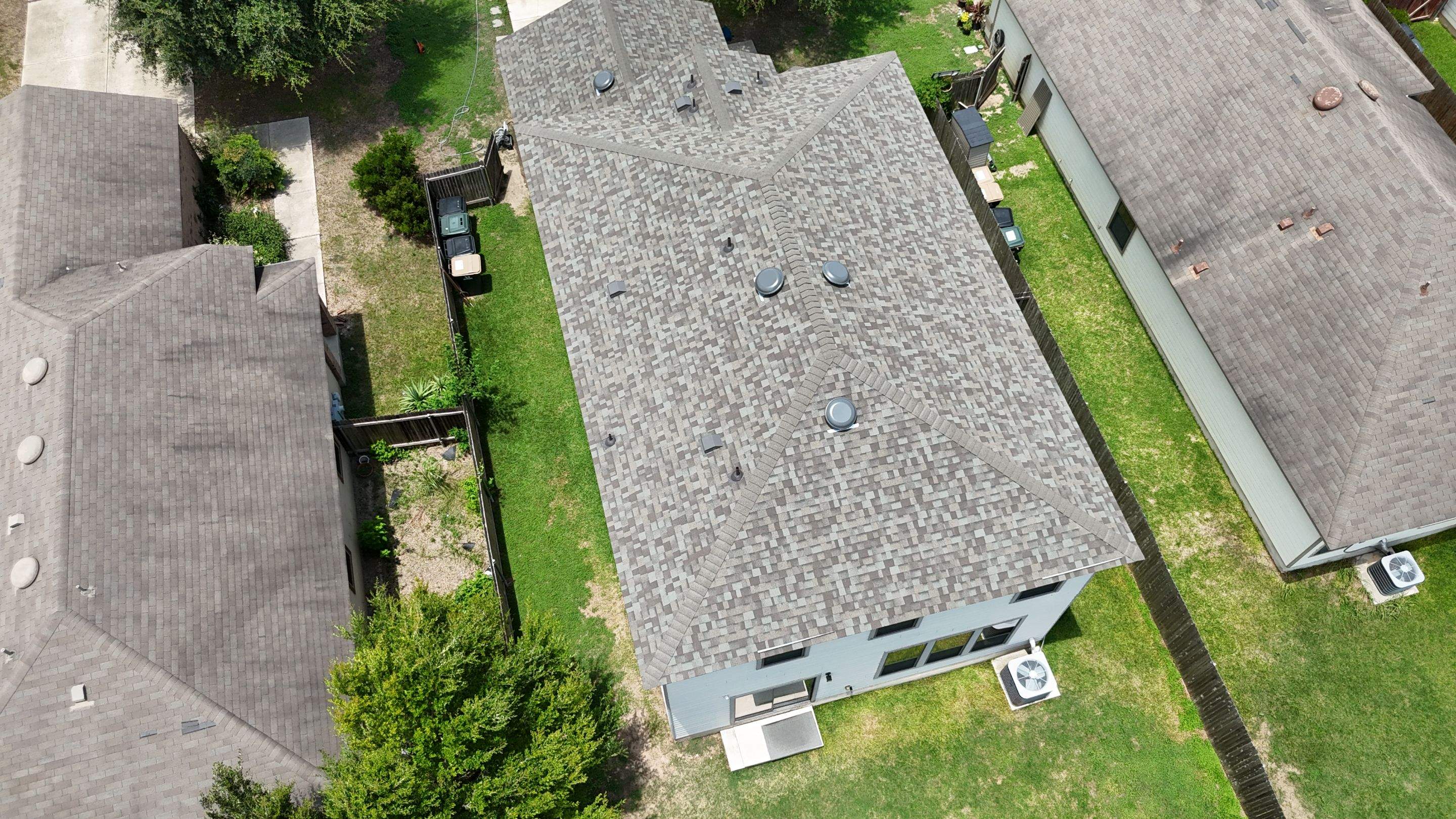 Driftwood - Owens Corning TruDefinition Duration by RoofsOnly.com