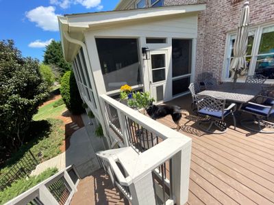 Covered Porch- Stefan
